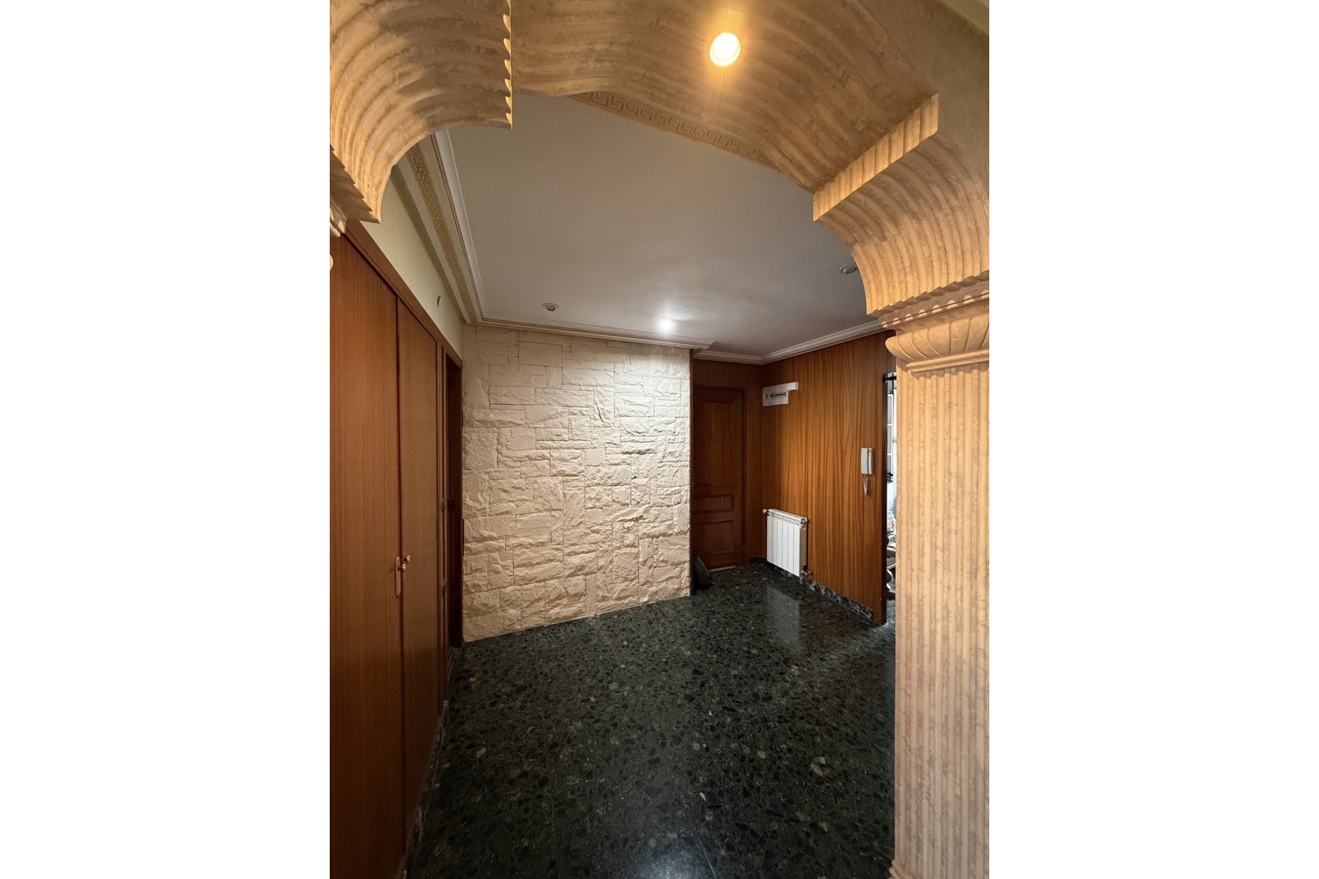 Segunda mano - Apartamento -
Onil - Costa Blanca