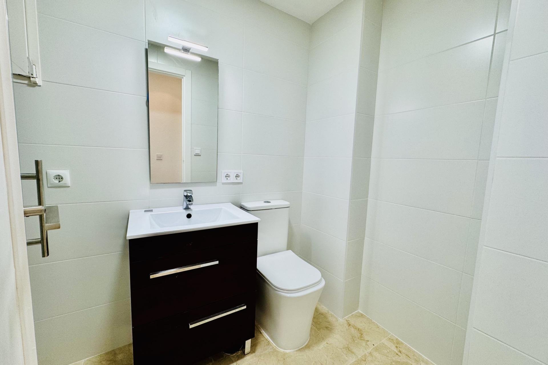 Segunda mano - Apartamento -
Orihuela Costa - Altos De Campoamor