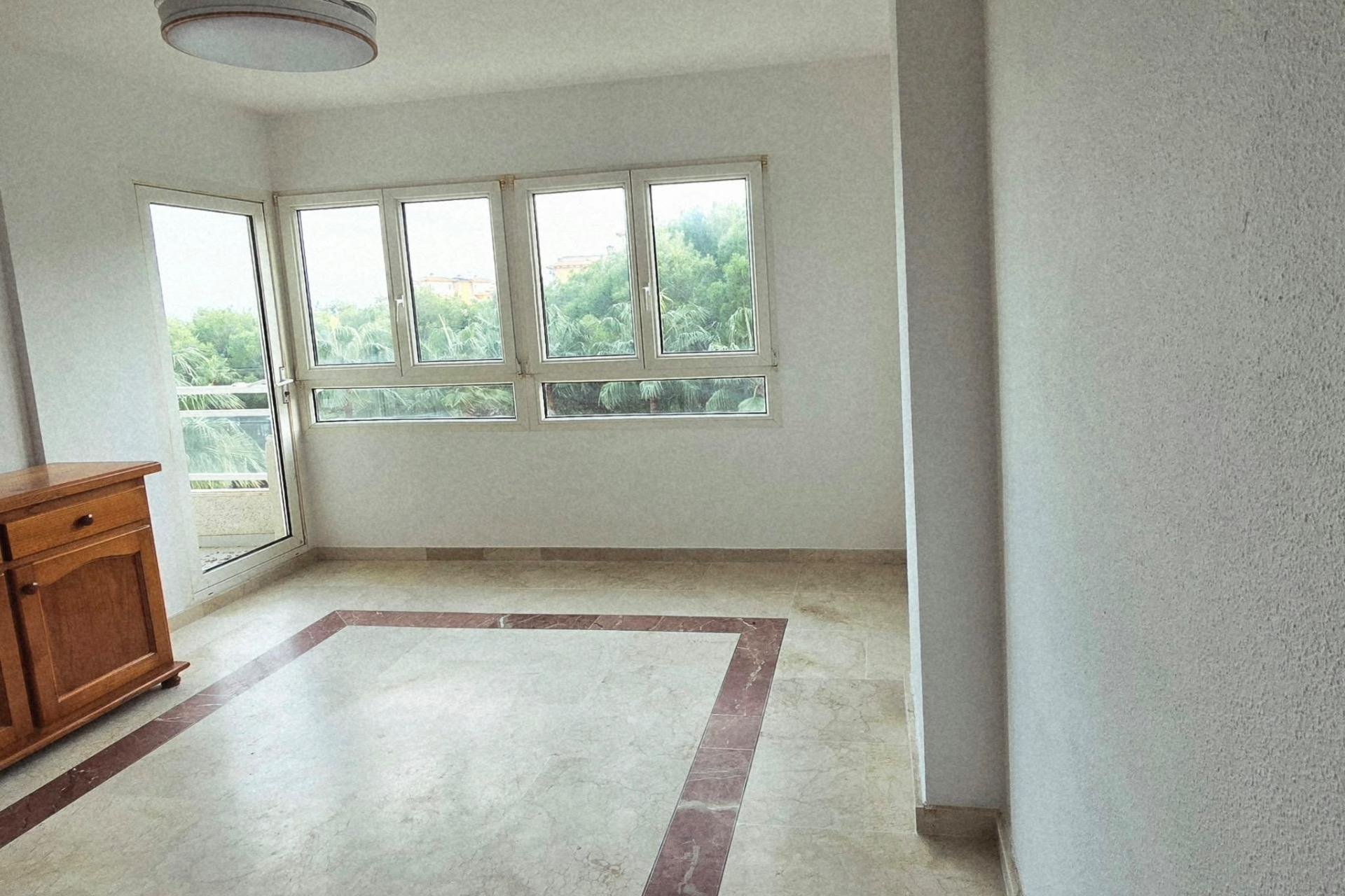 Segunda mano - Apartamento -
Orihuela Costa - Altos De Campoamor