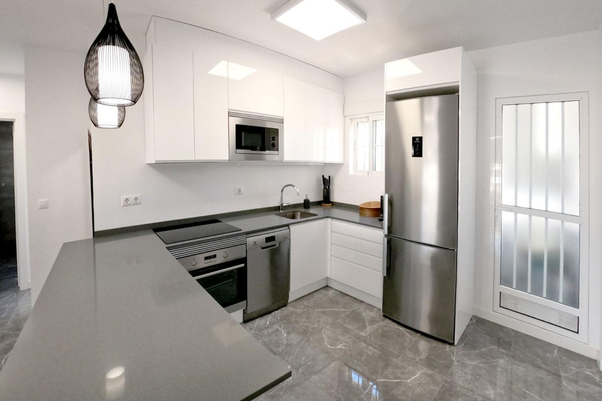 Segunda mano - Apartamento -
Orihuela Costa - Cabo Roig