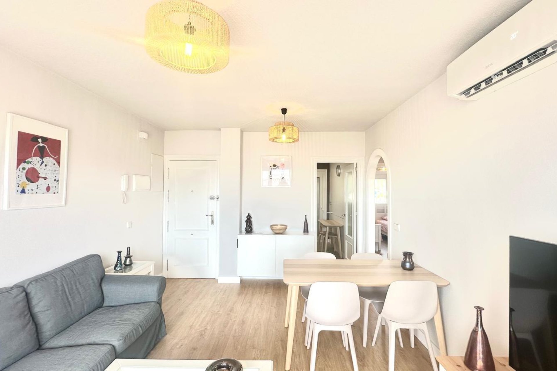 Segunda mano - Apartamento -
Orihuela Costa - Campoamor
