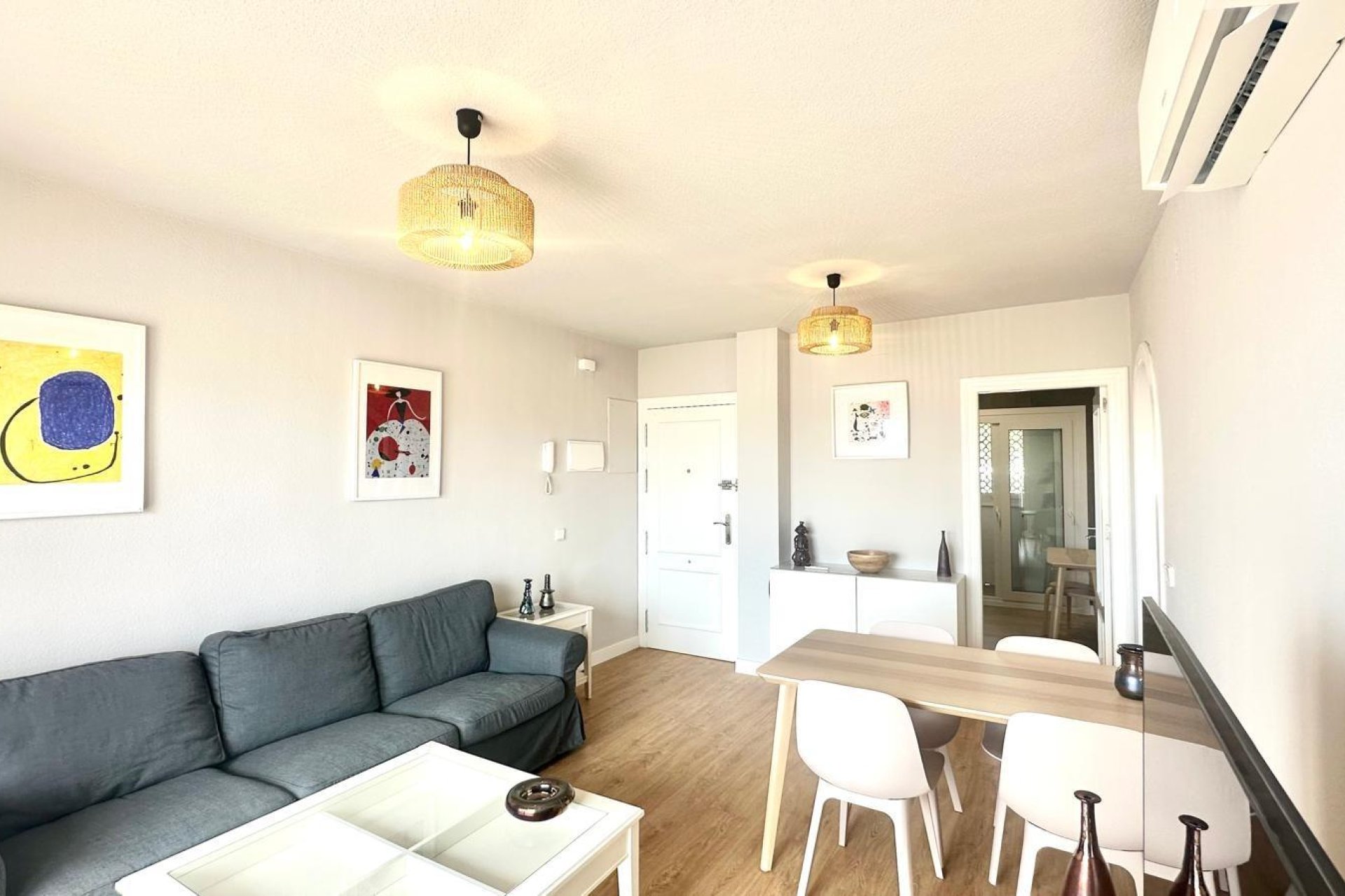 Segunda mano - Apartamento -
Orihuela Costa - Campoamor