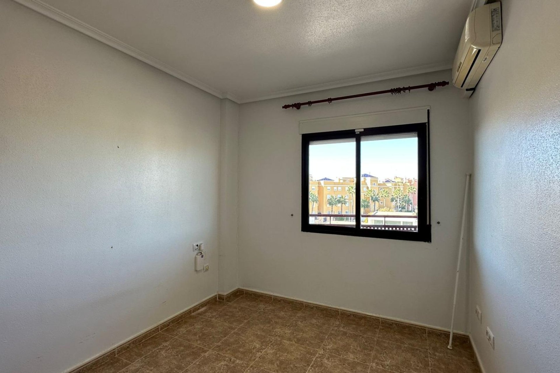 Segunda mano - Apartamento -
Orihuela Costa - Campoamor