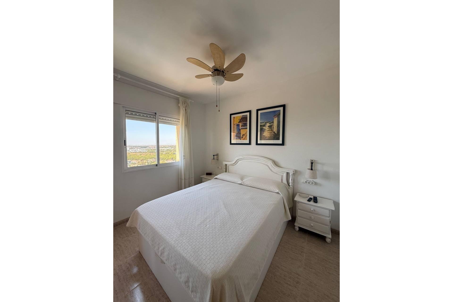Segunda mano - Apartamento -
Orihuela Costa - Campoamor
