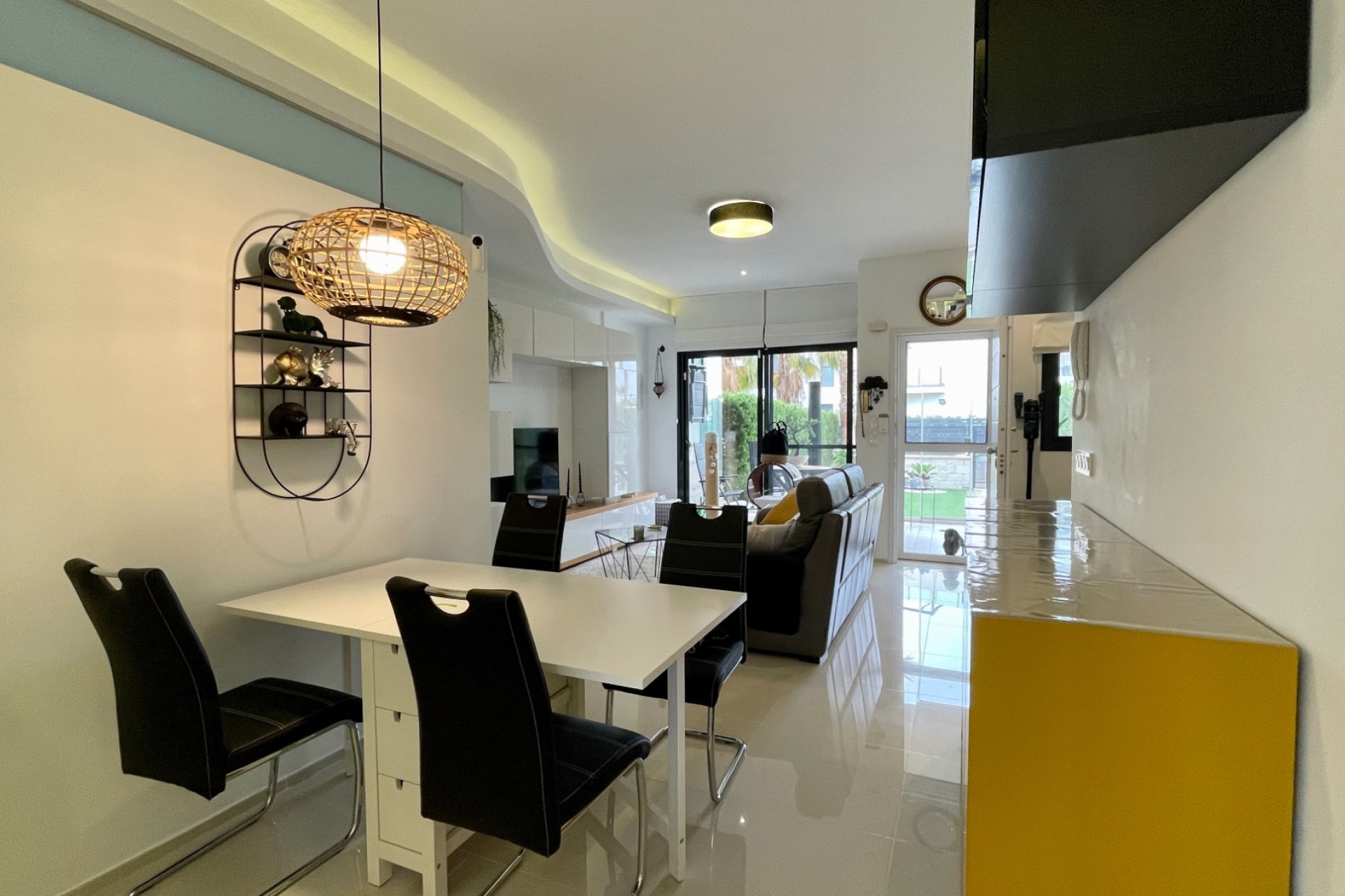 Segunda mano - Apartamento -
Orihuela Costa - Costa Blanca