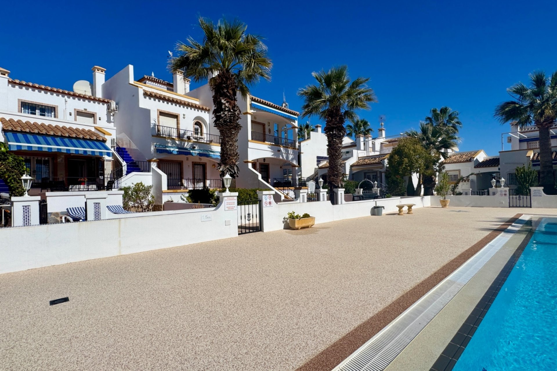 Segunda mano - Apartamento -
Orihuela Costa - Costa Blanca