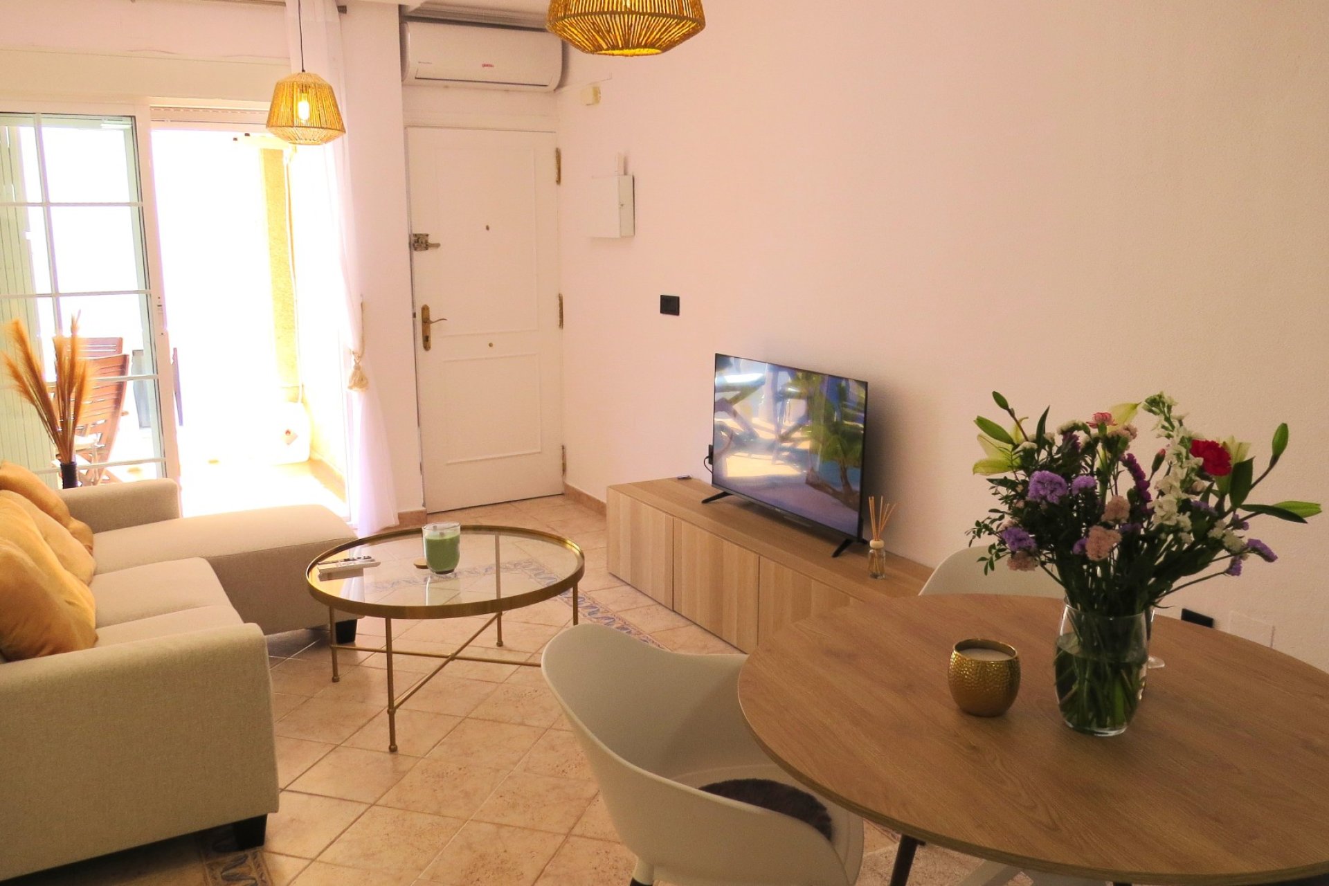Segunda mano - Apartamento -
Orihuela Costa - Costa Blanca