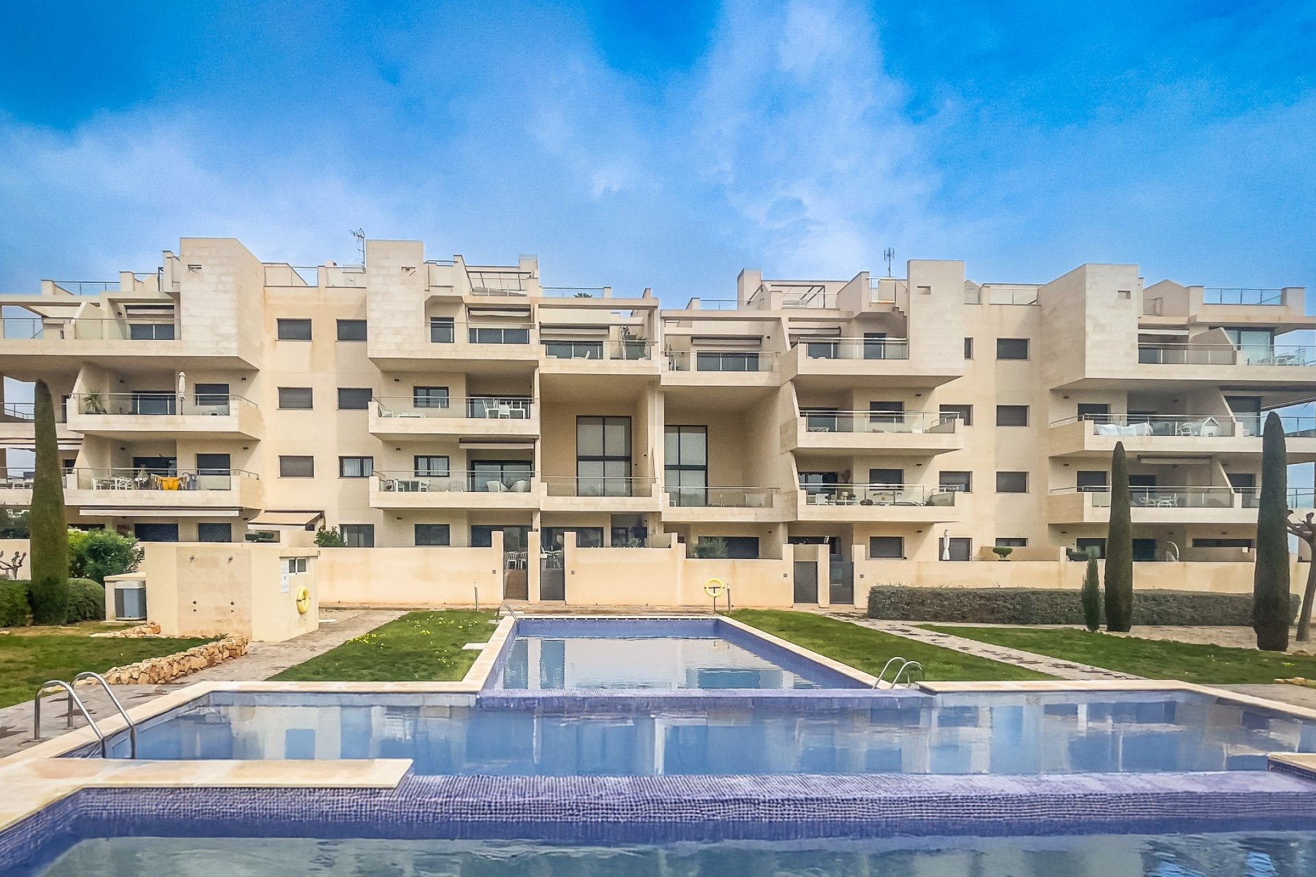 Segunda mano - Apartamento -
Orihuela Costa - Costa Blanca