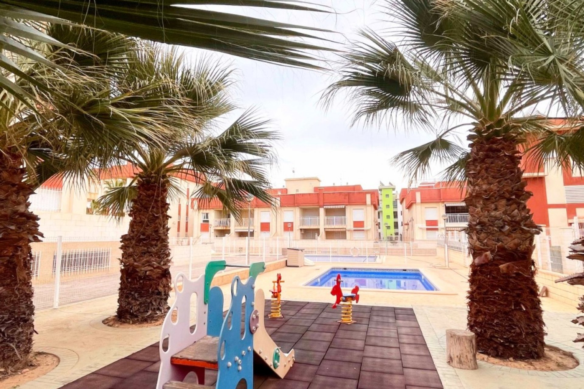 Segunda mano - Apartamento -
Orihuela Costa - Costa Blanca
