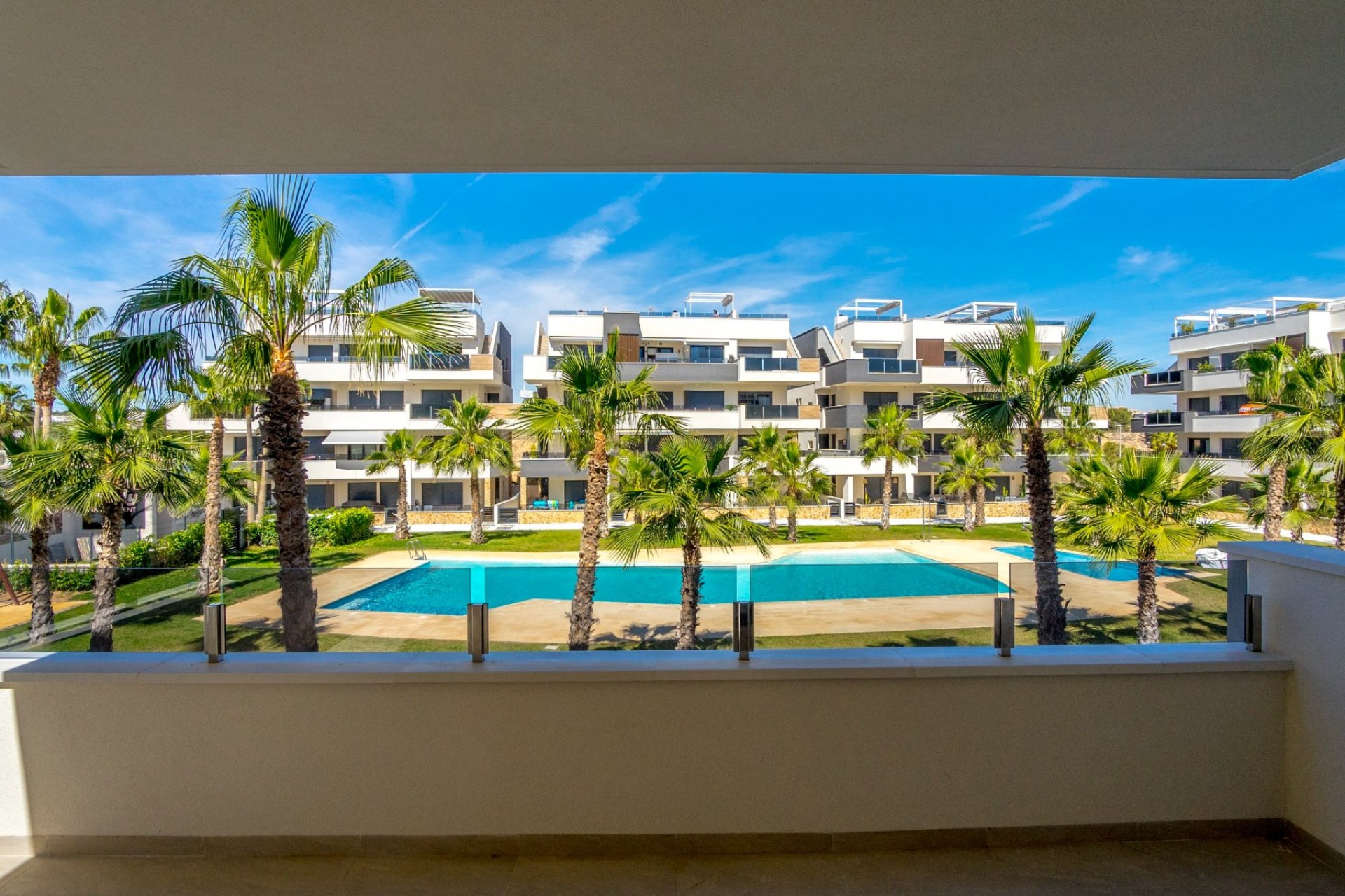 Segunda mano - Apartamento -
Orihuela Costa - Costa Blanca