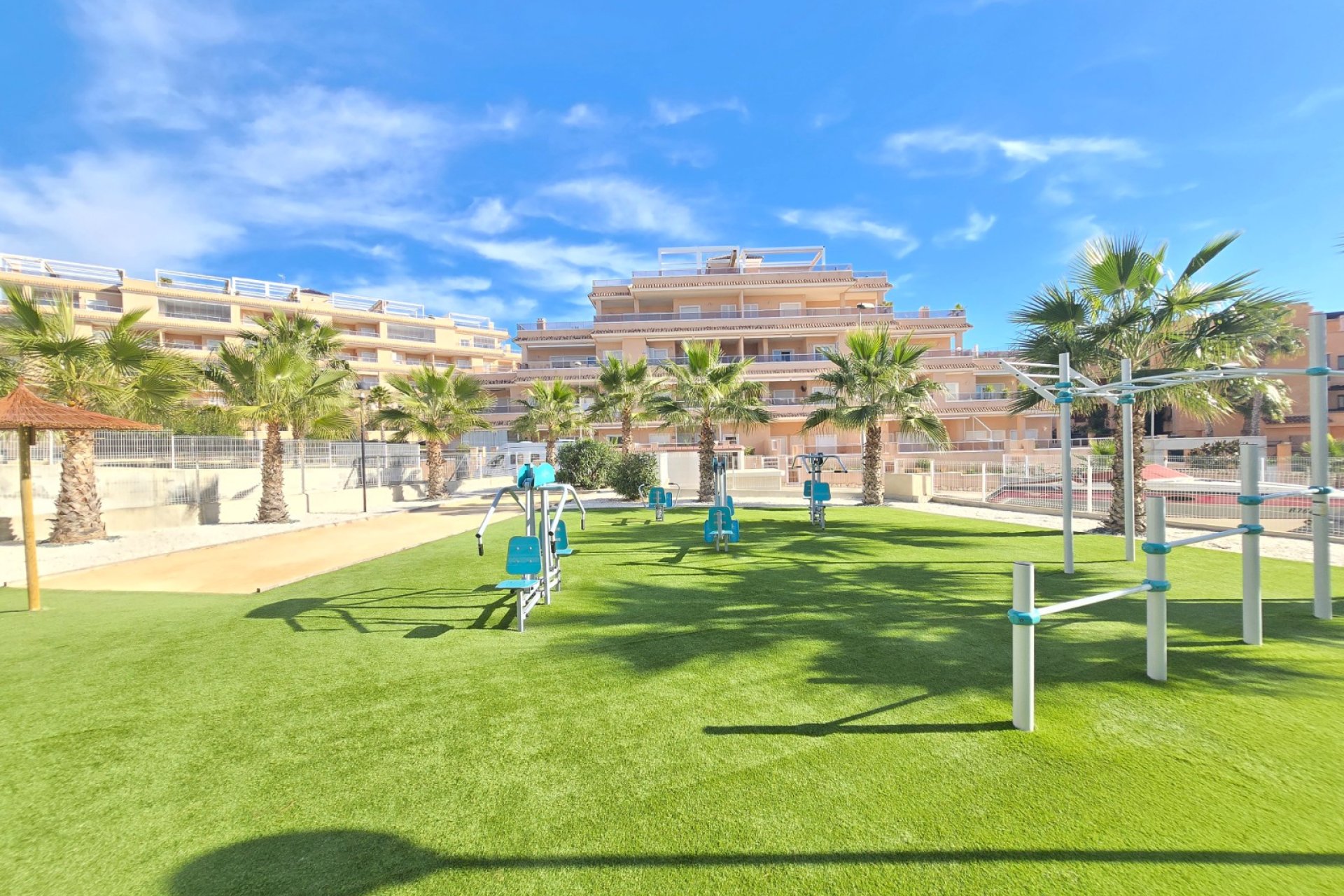 Segunda mano - Apartamento -
Orihuela Costa - Costa Blanca