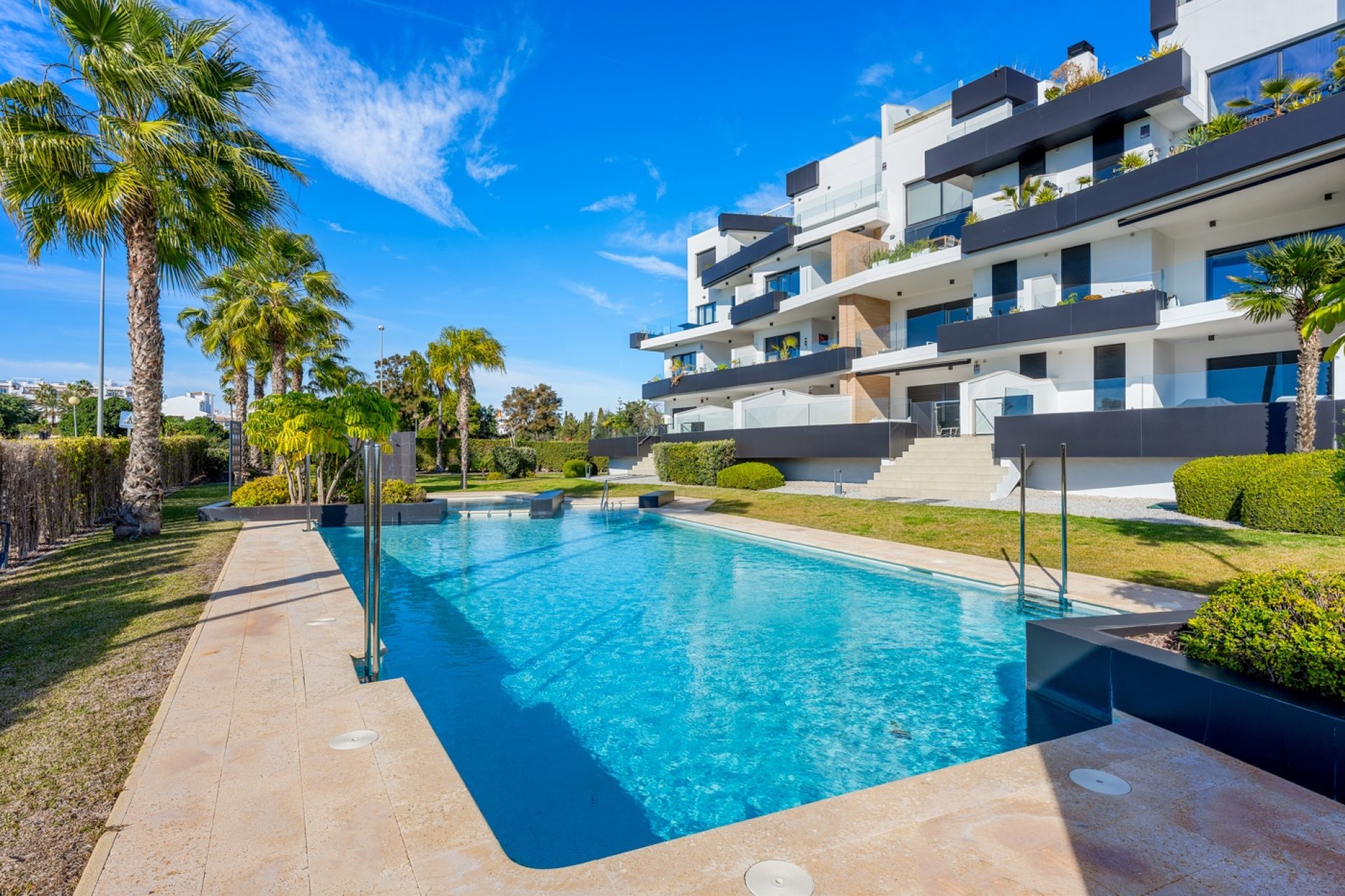 Segunda mano - Apartamento -
Orihuela Costa - Costa Blanca