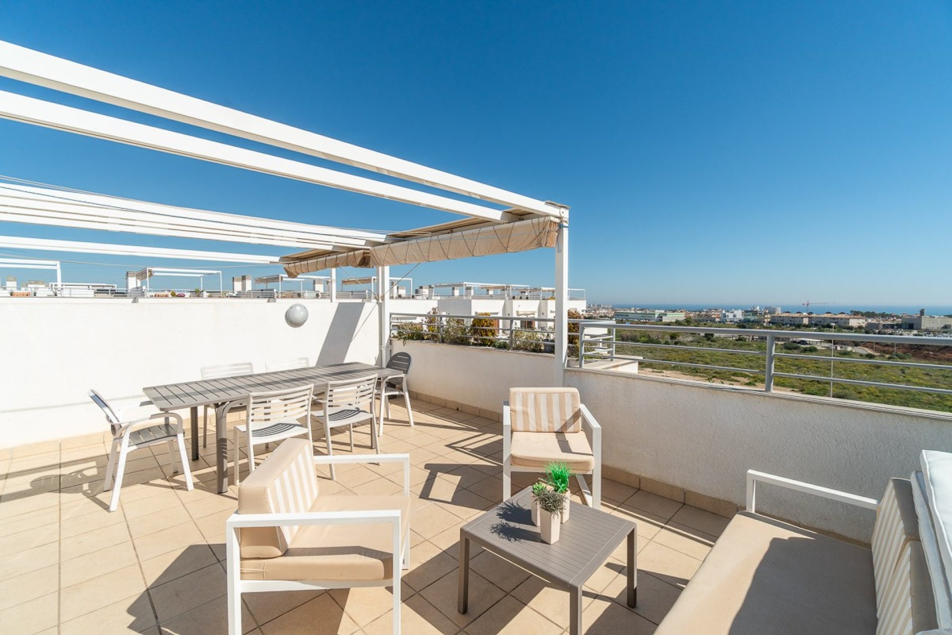 Segunda mano - Apartamento -
Orihuela Costa - Costa Blanca