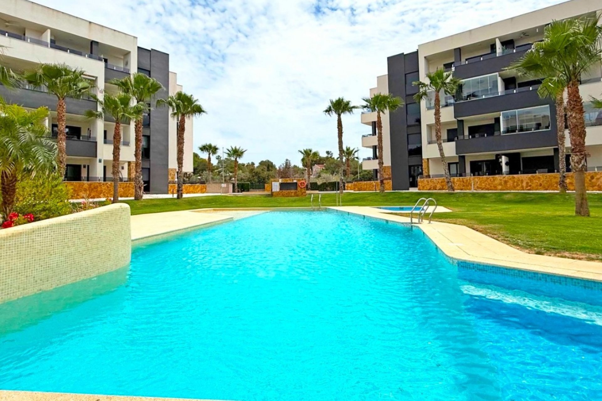 Segunda mano - Apartamento -
Orihuela Costa - Costa Blanca
