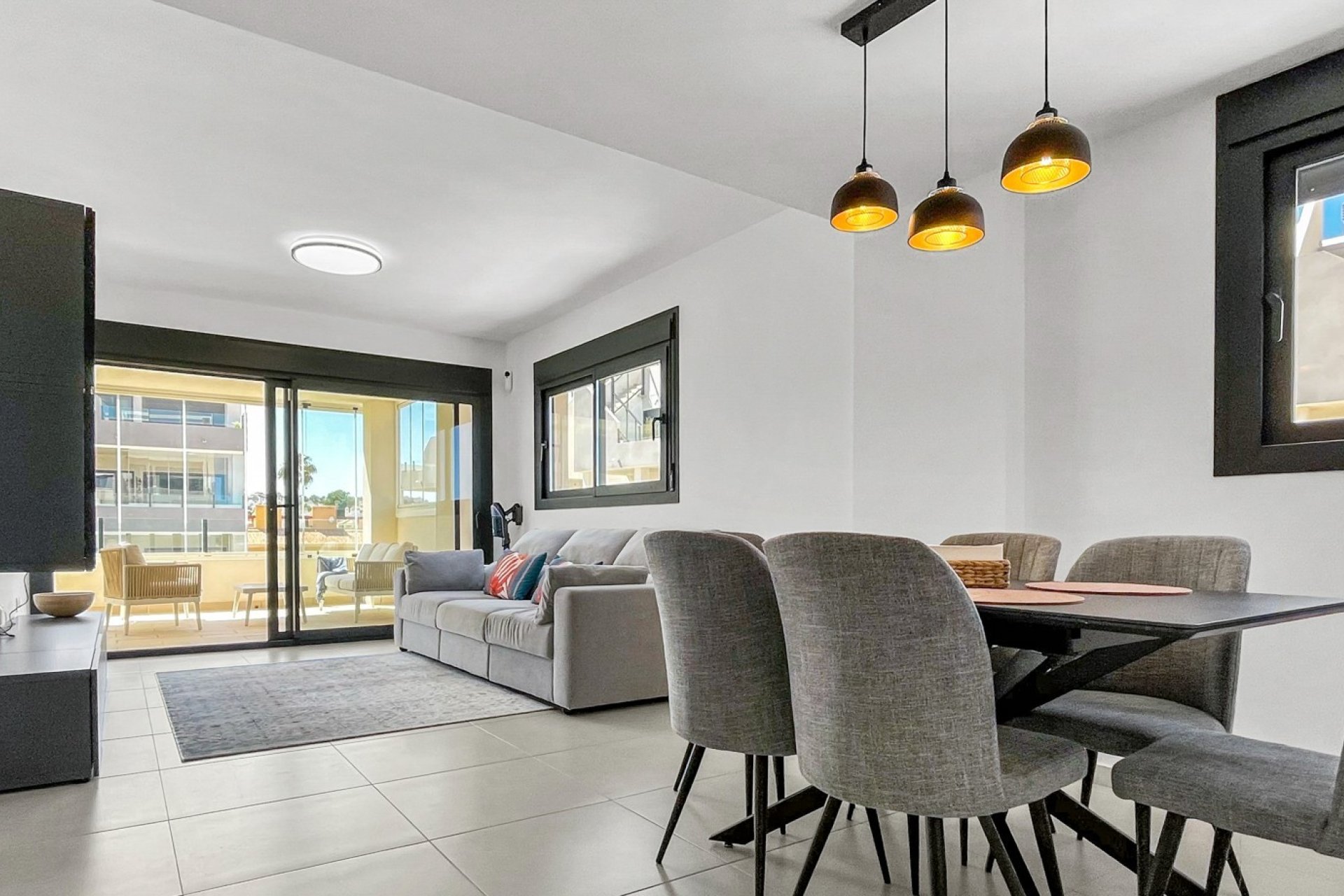 Segunda mano - Apartamento -
Orihuela Costa - Costa Blanca