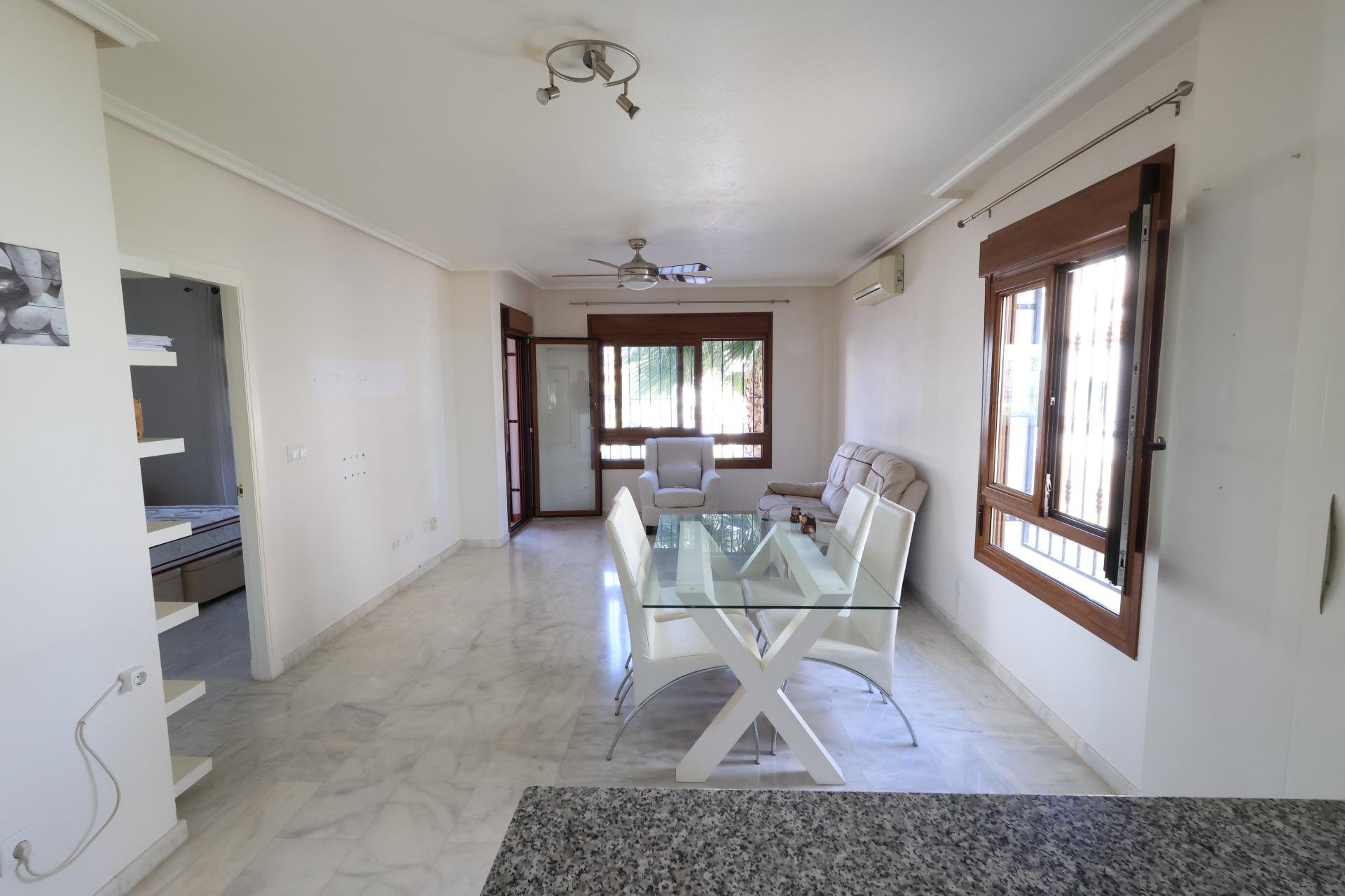 Segunda mano - Apartamento -
Orihuela Costa - Costa Blanca
