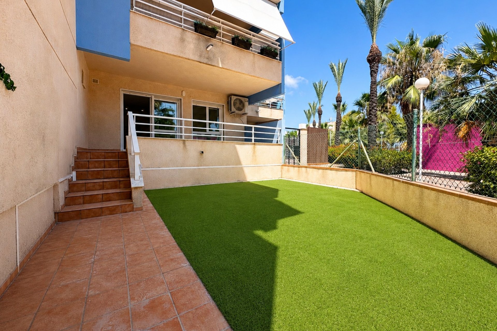Segunda mano - Apartamento -
Orihuela Costa - Costa Blanca