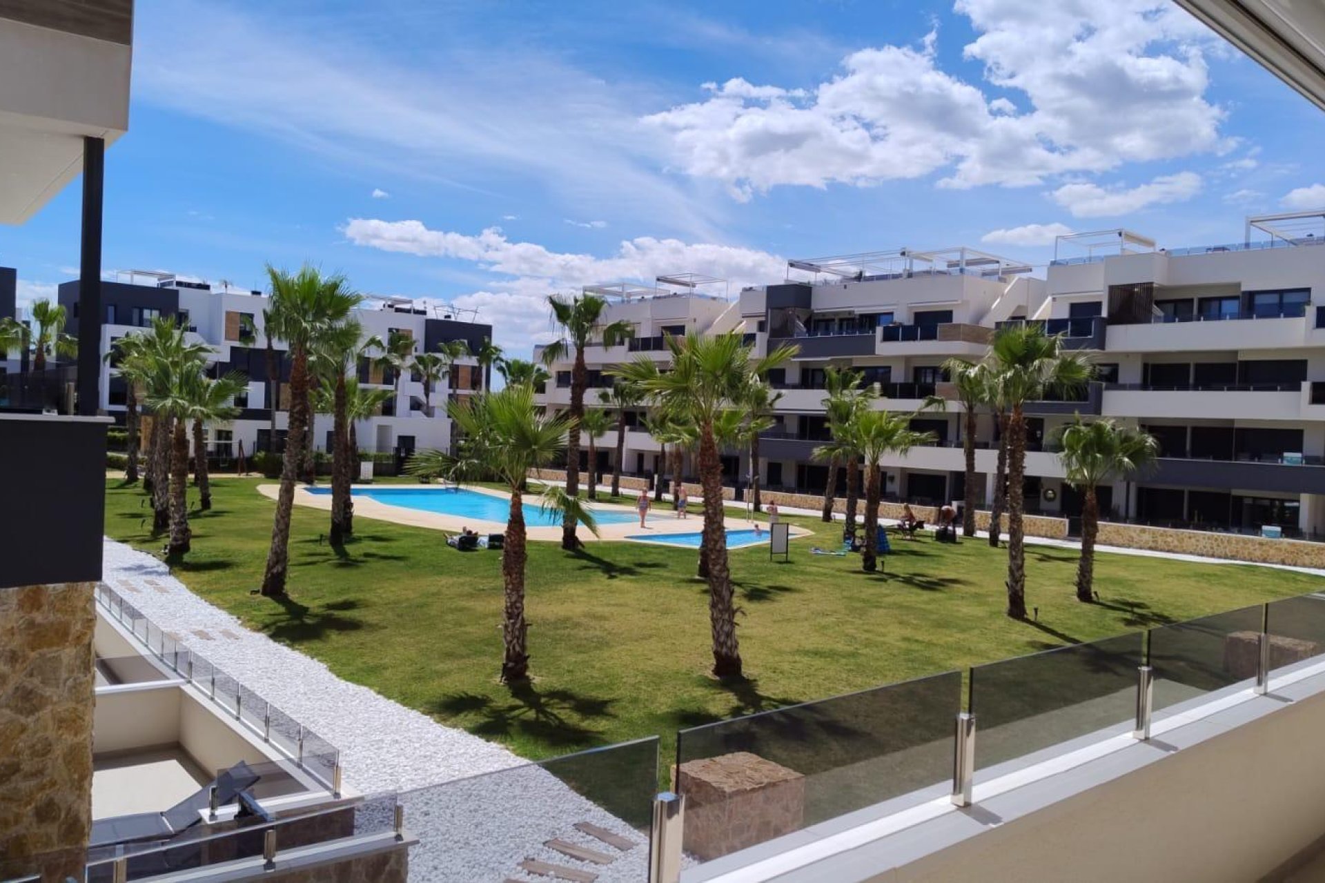 Segunda mano - Apartamento -
Orihuela Costa - La Florida