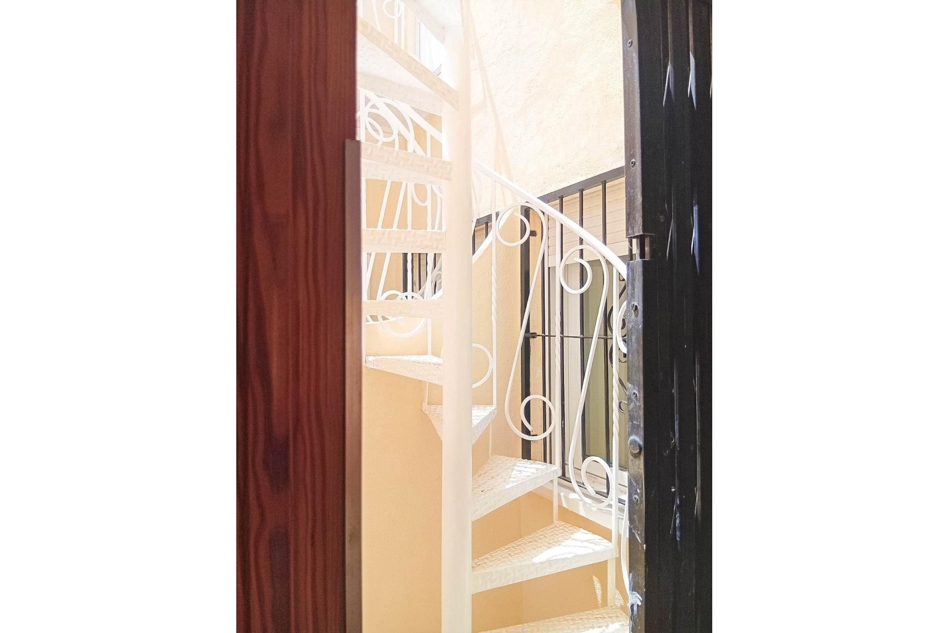 Segunda mano - Apartamento -
Orihuela Costa - La Florida