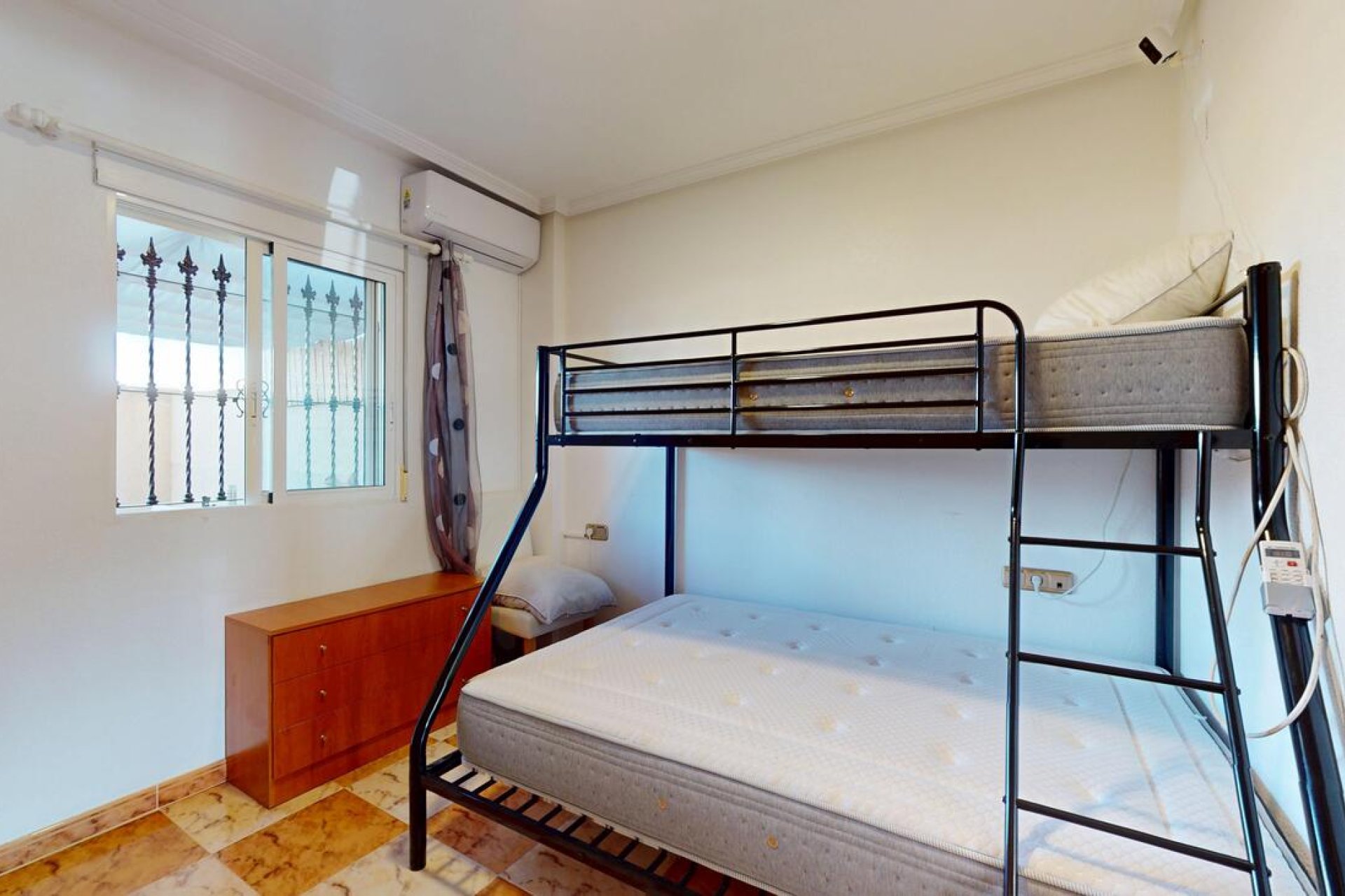 Segunda mano - Apartamento -
Orihuela Costa - La Zenia