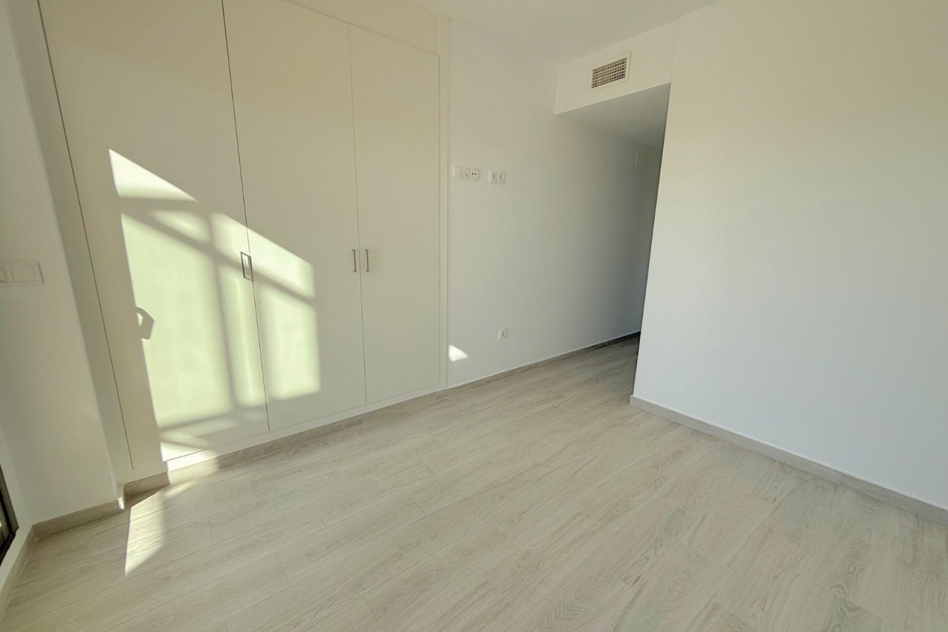 Segunda mano - Apartamento -
Orihuela Costa - La Zenia