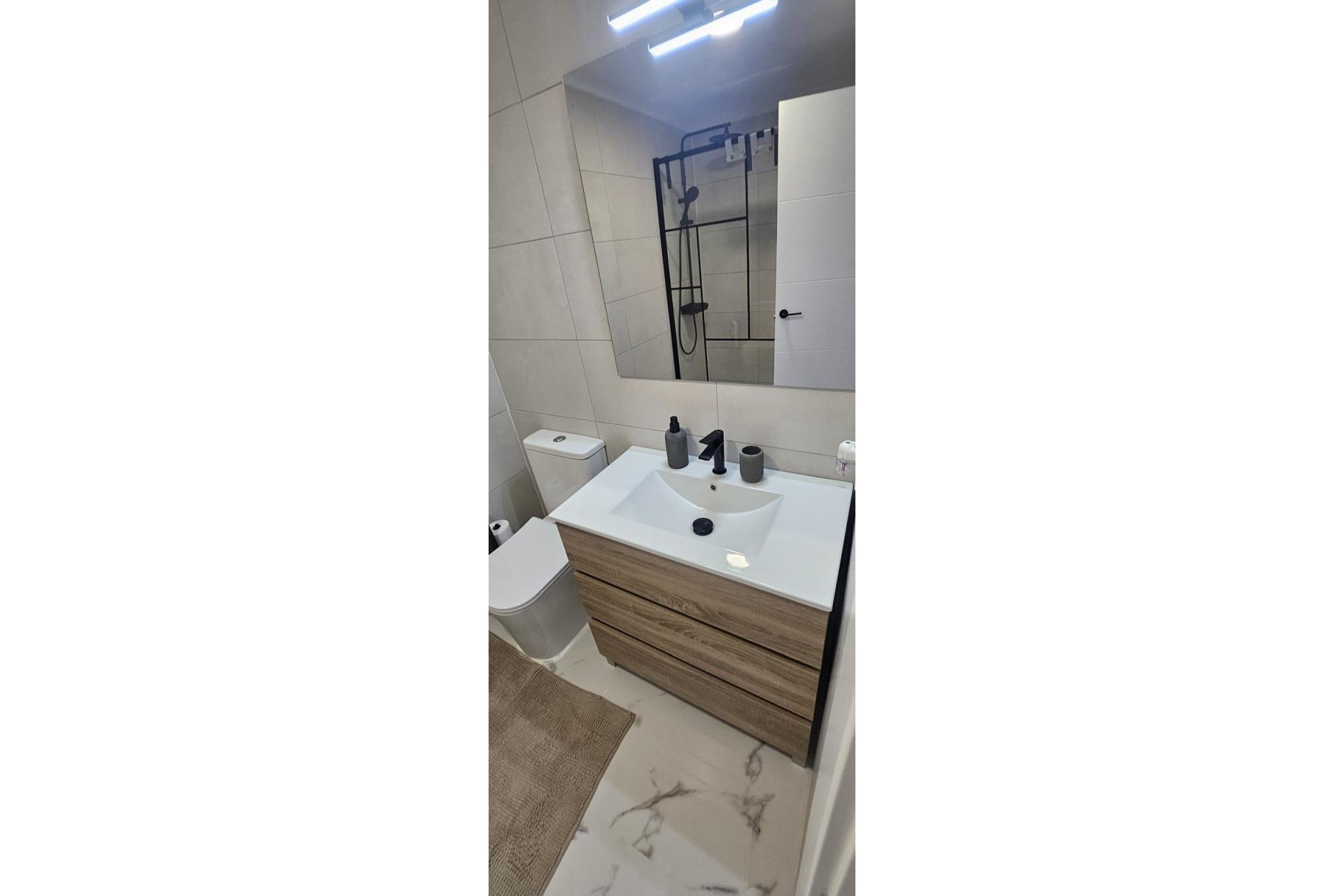 Segunda mano - Apartamento -
Orihuela Costa - Punta Prima