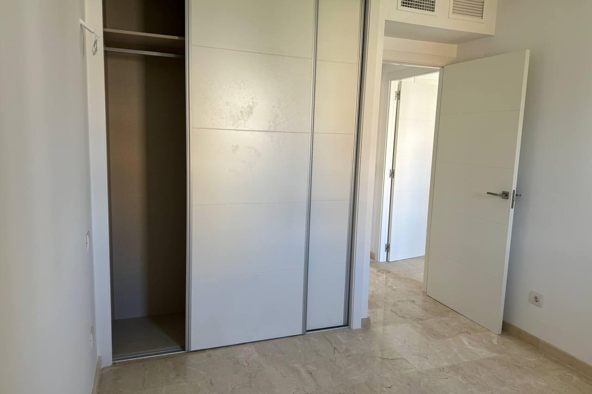 Segunda mano - Apartamento -
Orihuela Costa - Punta Prima