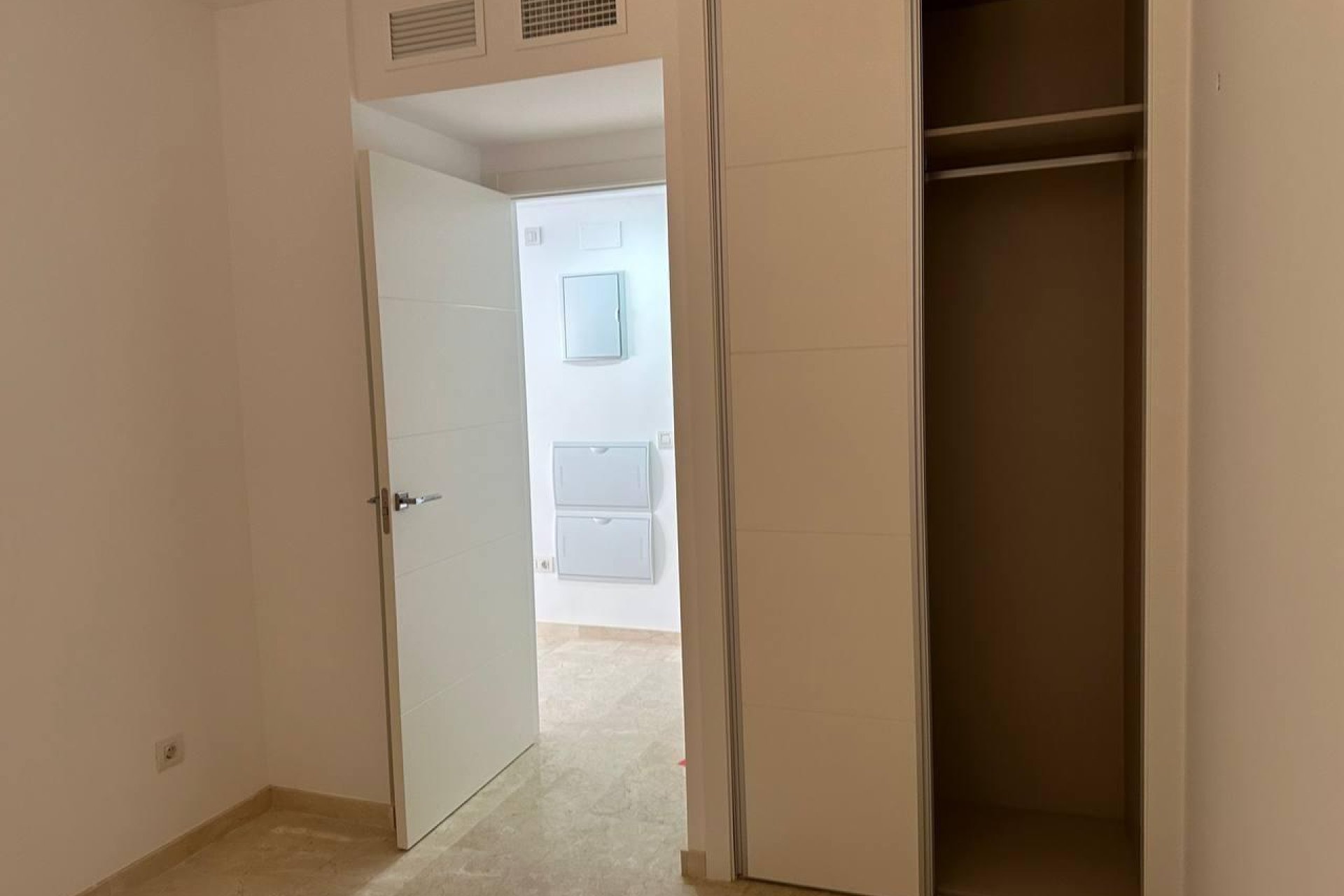 Segunda mano - Apartamento -
Orihuela Costa - Punta Prima