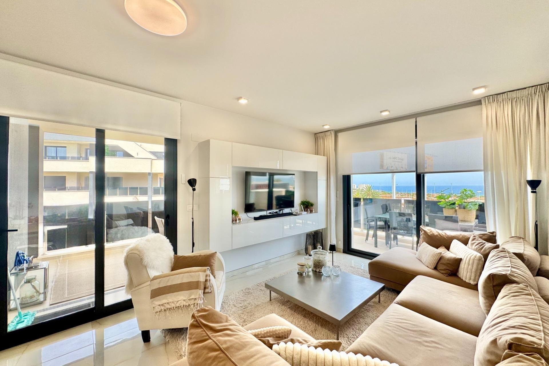 Segunda mano - Apartamento -
Orihuela Costa - Punta Prima