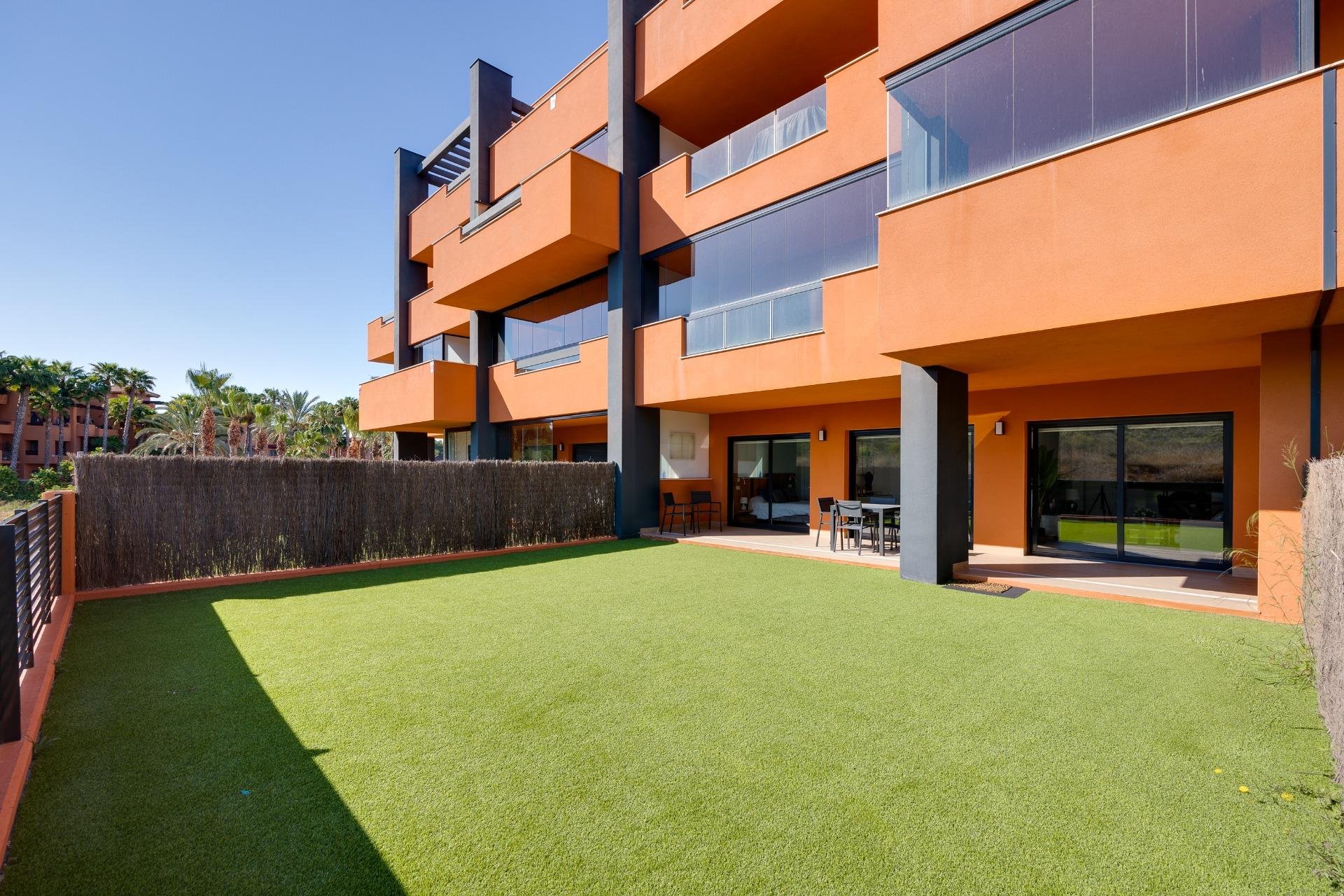 Segunda mano - Apartamento -
Orihuela Costa - Villamartín-las Filipinas