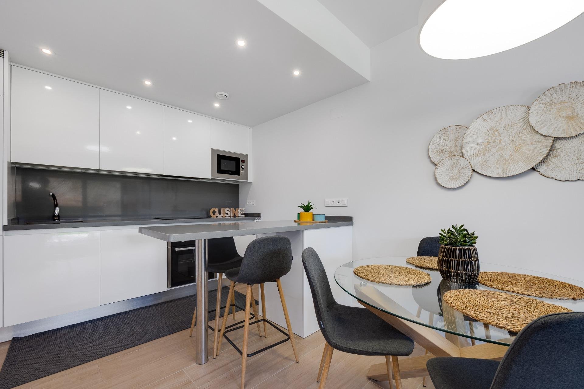 Segunda mano - Apartamento -
Orihuela Costa - Villamartín-las Filipinas