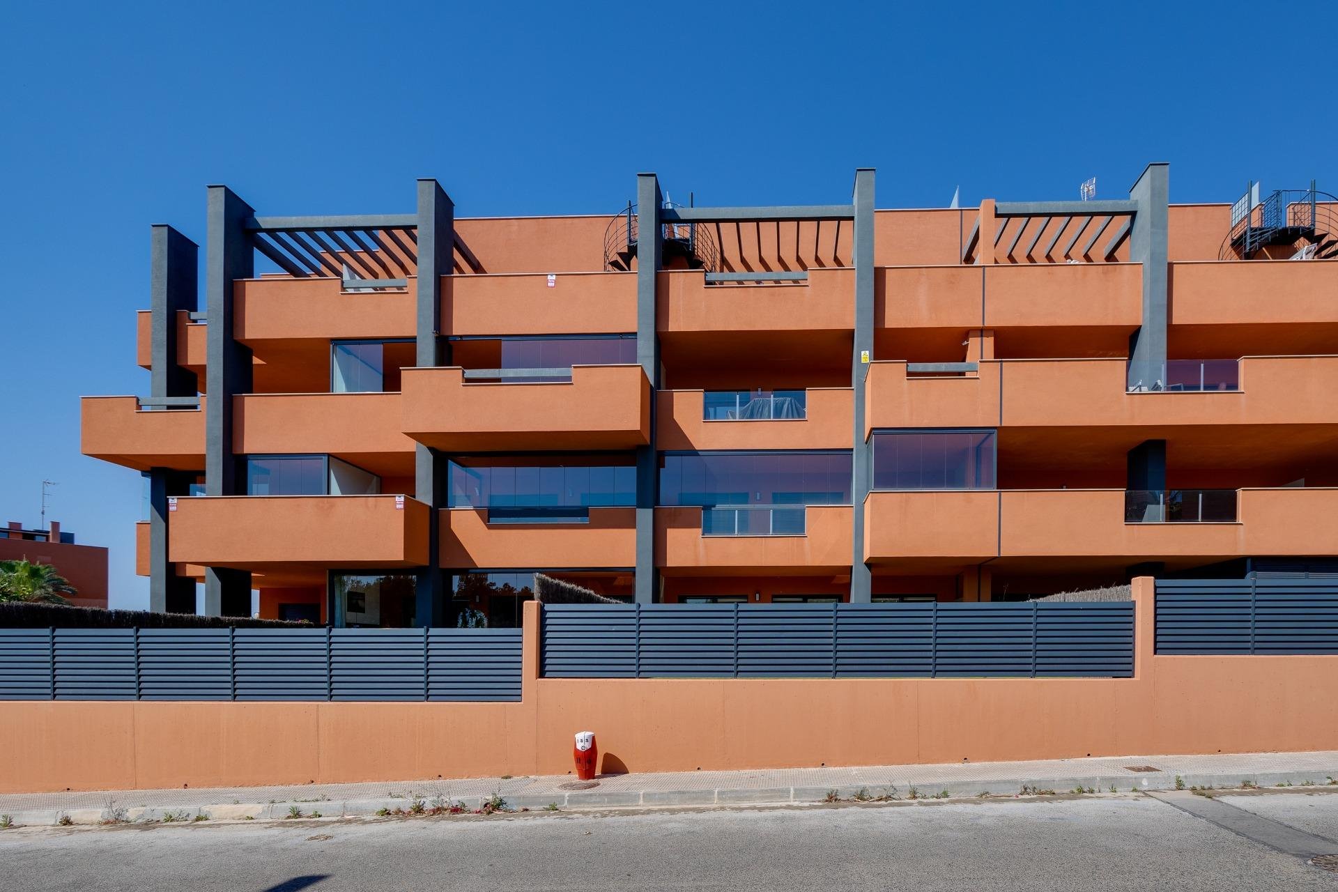 Segunda mano - Apartamento -
Orihuela Costa - Villamartín-las Filipinas