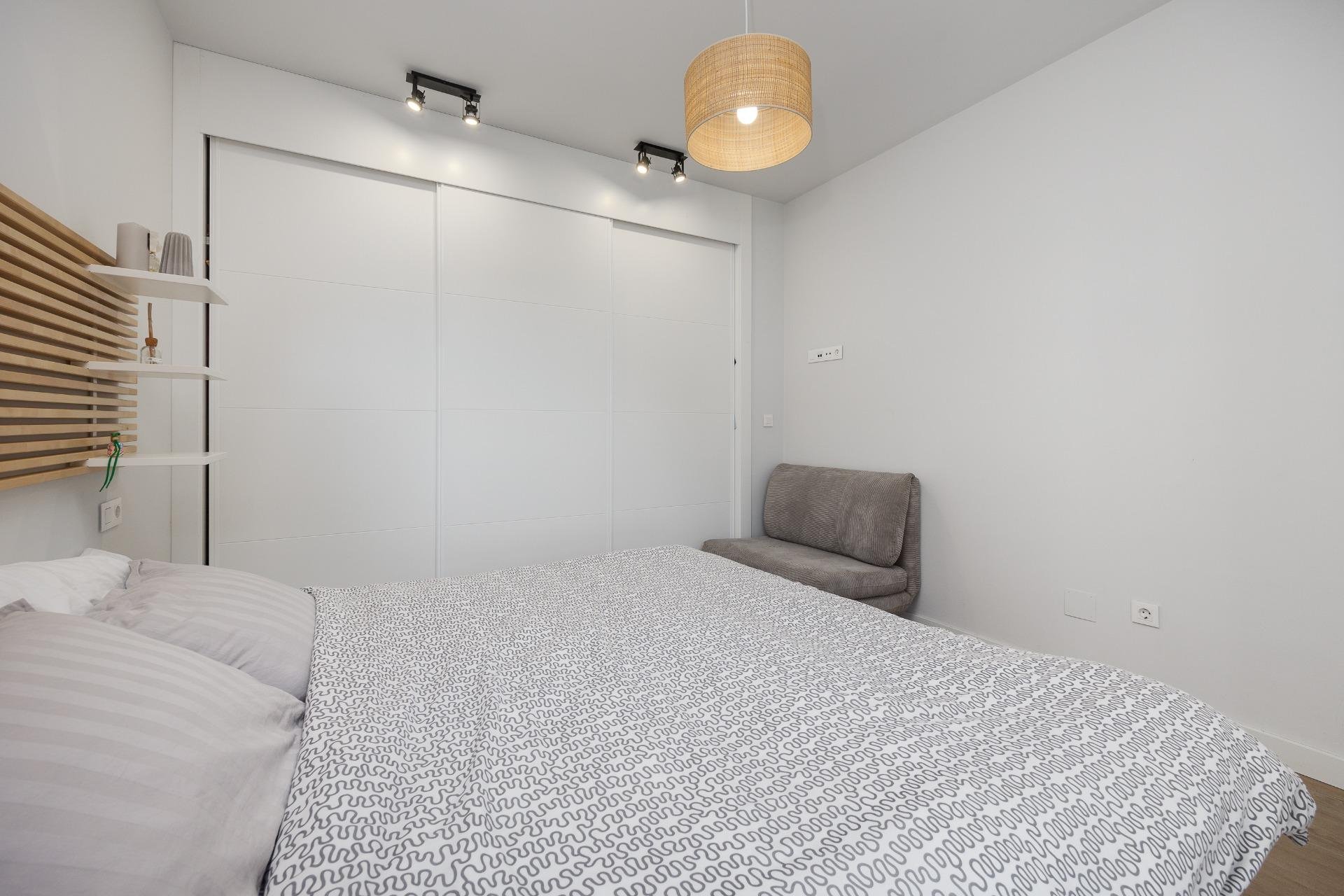 Segunda mano - Apartamento -
Orihuela Costa - Villamartín-las Filipinas