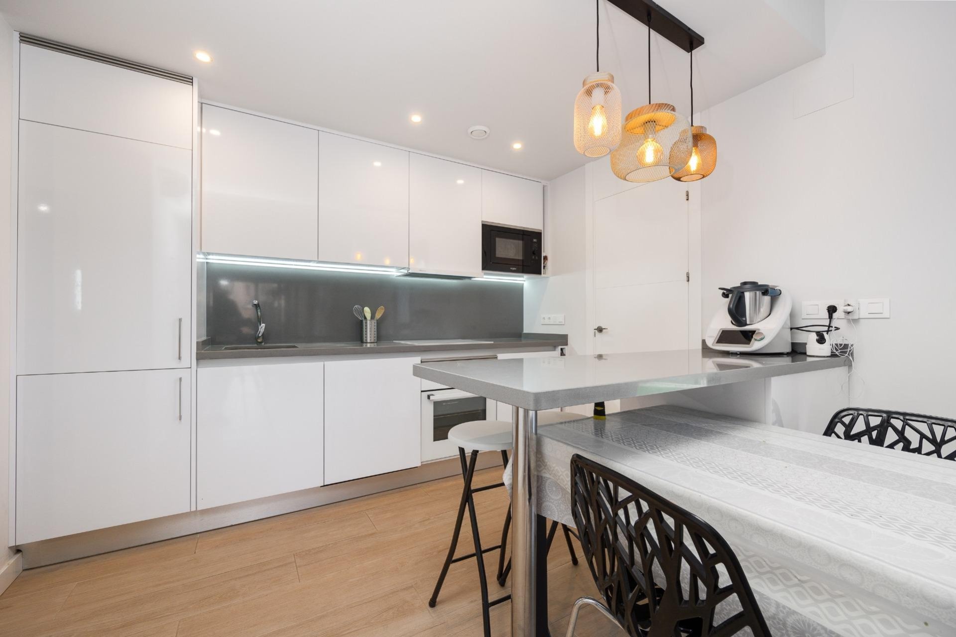 Segunda mano - Apartamento -
Orihuela Costa - Villamartín-las Filipinas