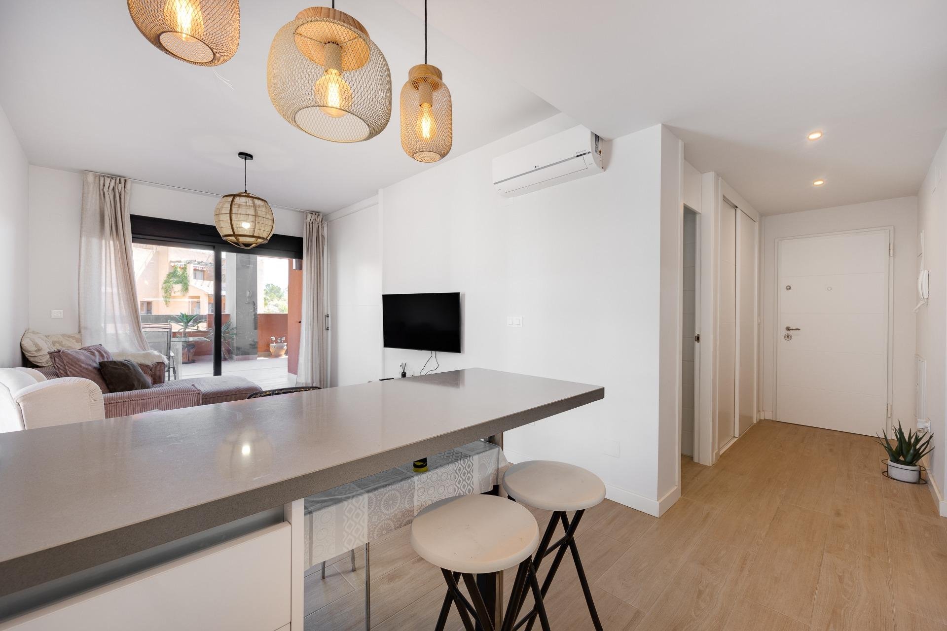 Segunda mano - Apartamento -
Orihuela Costa - Villamartín-las Filipinas
