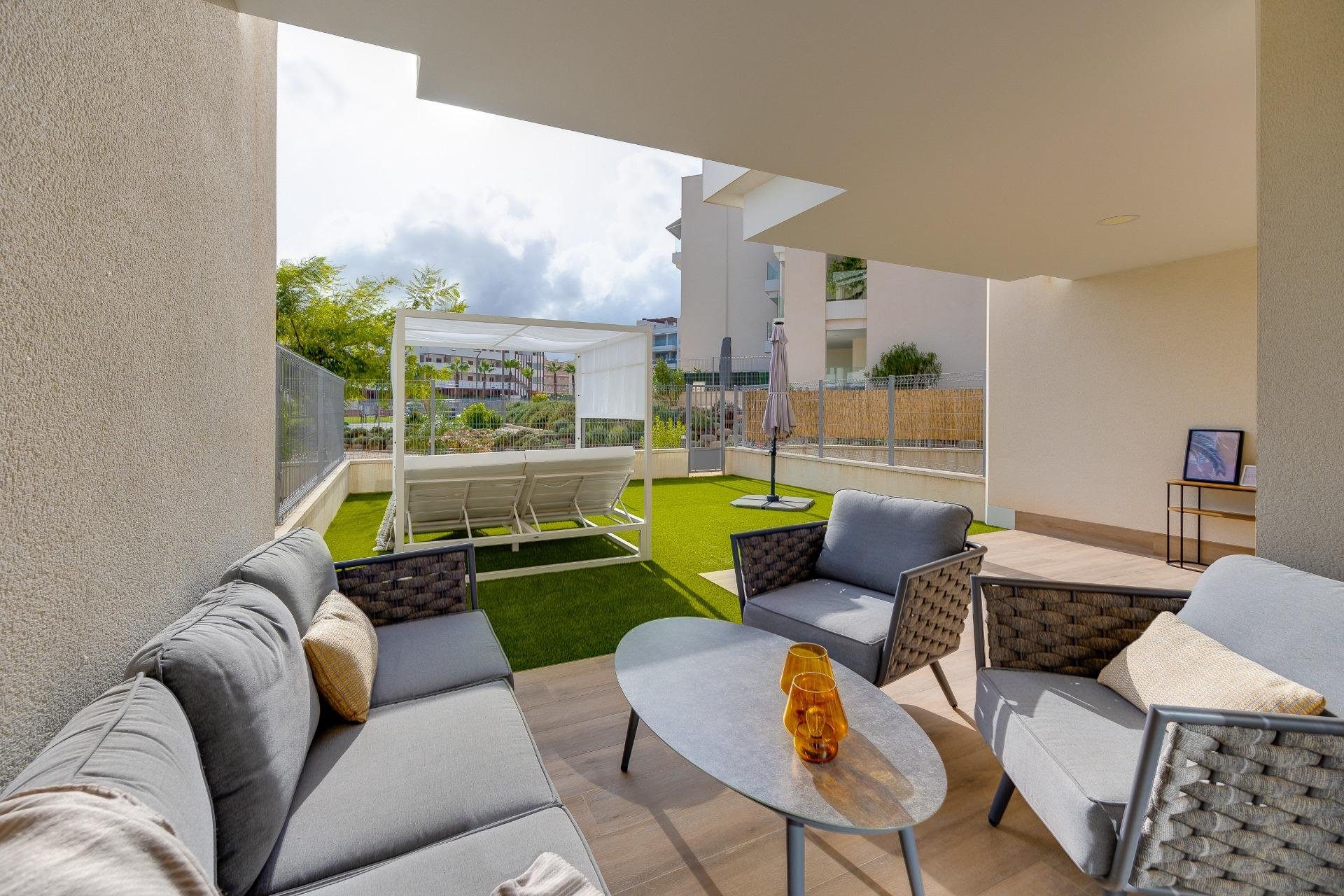 Segunda mano - Apartamento -
Orihuela Costa - Villamartín-las Filipinas