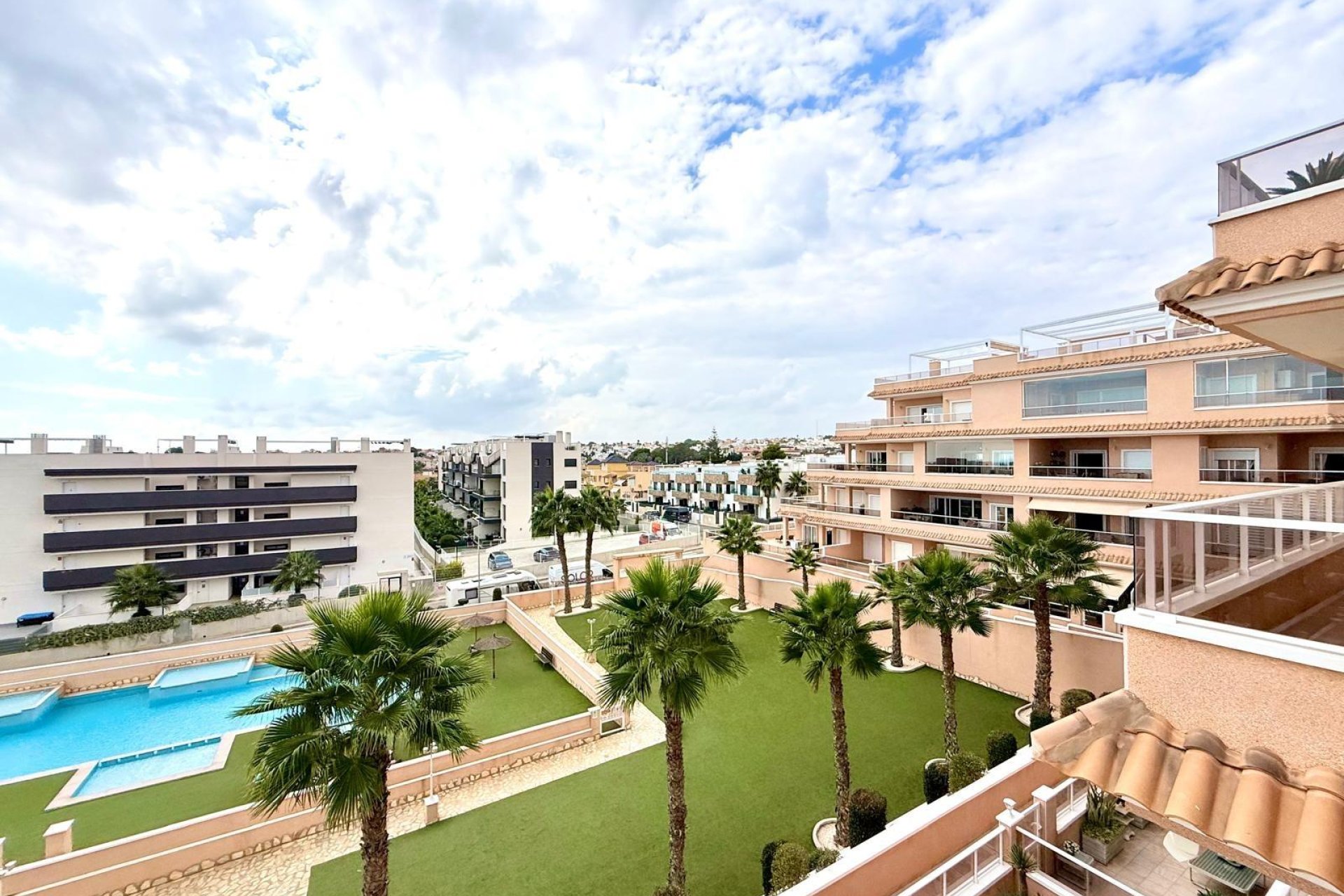 Segunda mano - Apartamento -
Orihuela Costa - Villamartín-las Filipinas