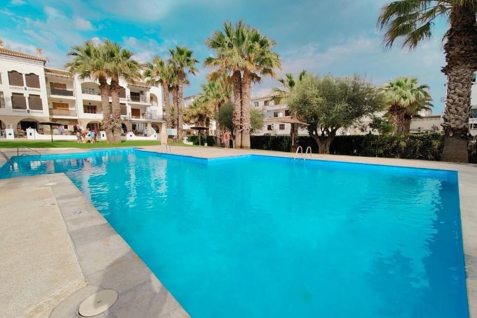 Segunda mano - Apartamento -
Orihuela Costa - Villamartín