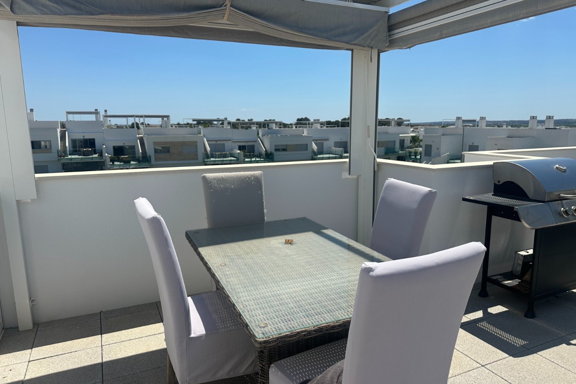Segunda mano - Apartamento -
Orihuela - Inland