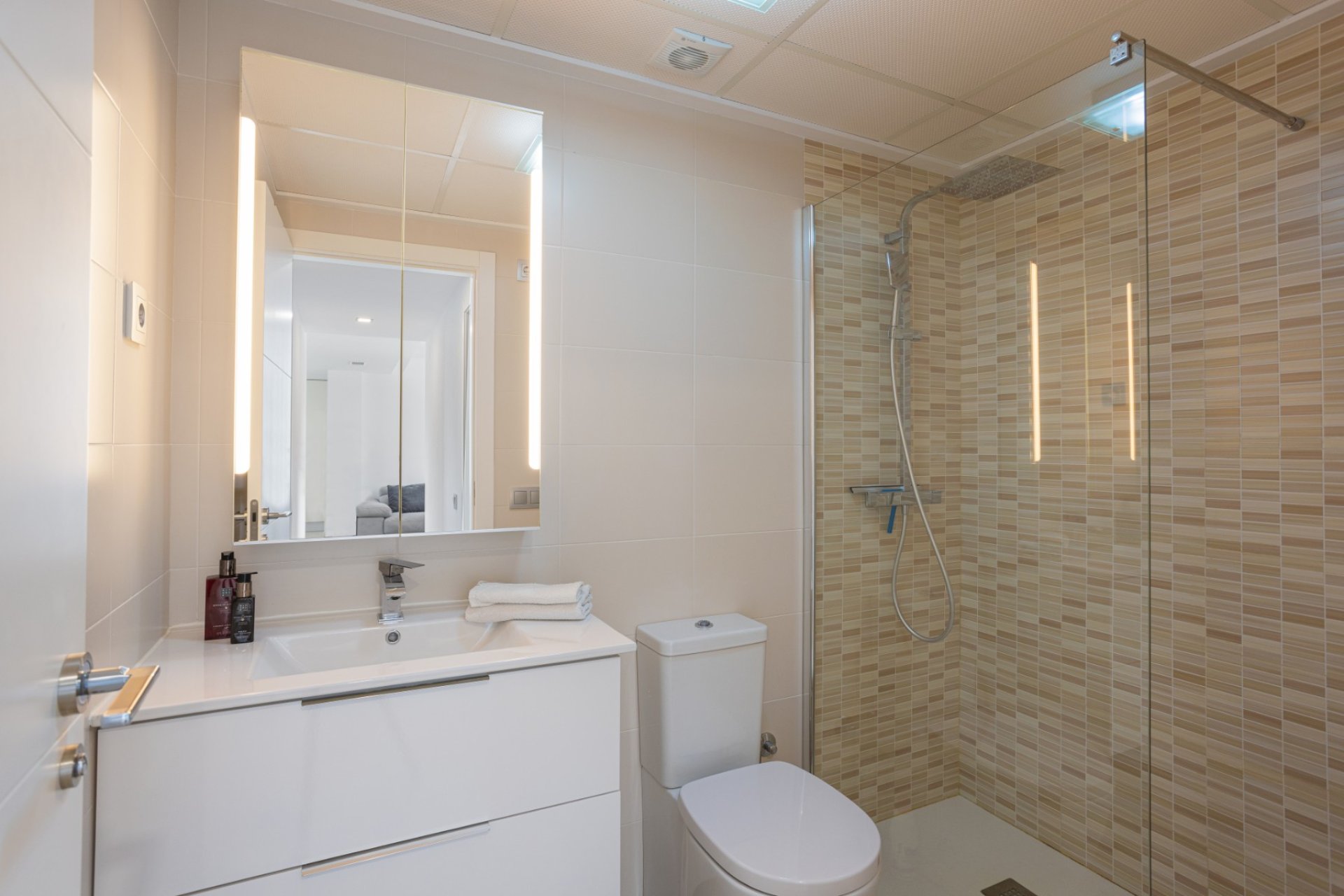 Segunda mano - Apartamento -
Orihuela - Inland