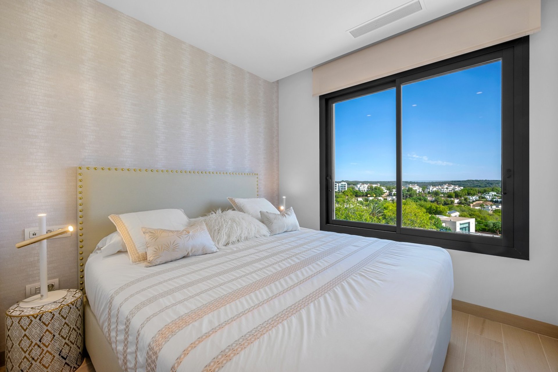 Segunda mano - Apartamento -
Orihuela - Inland