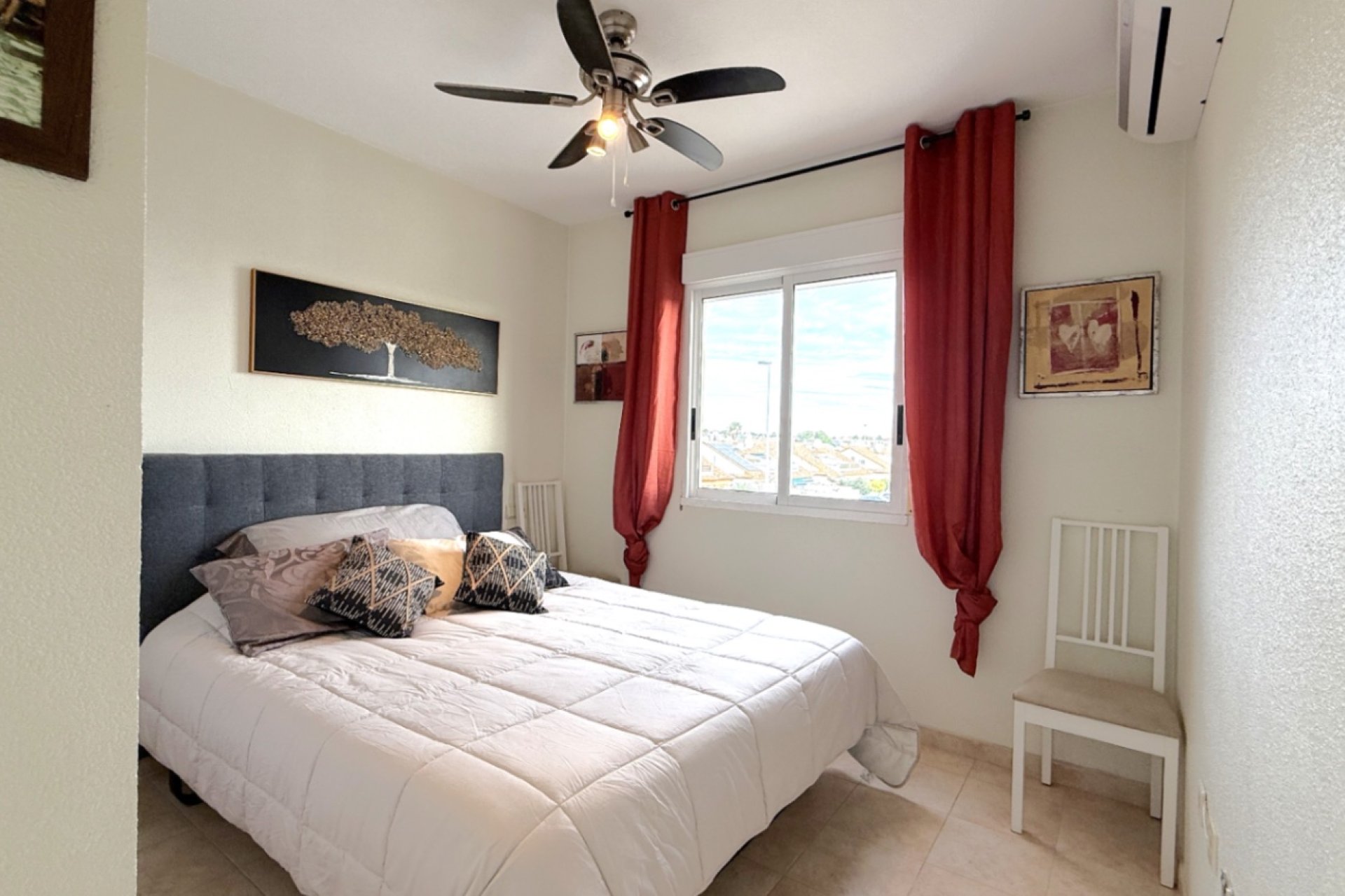 Segunda mano - Apartamento -
Orihuela - Inland