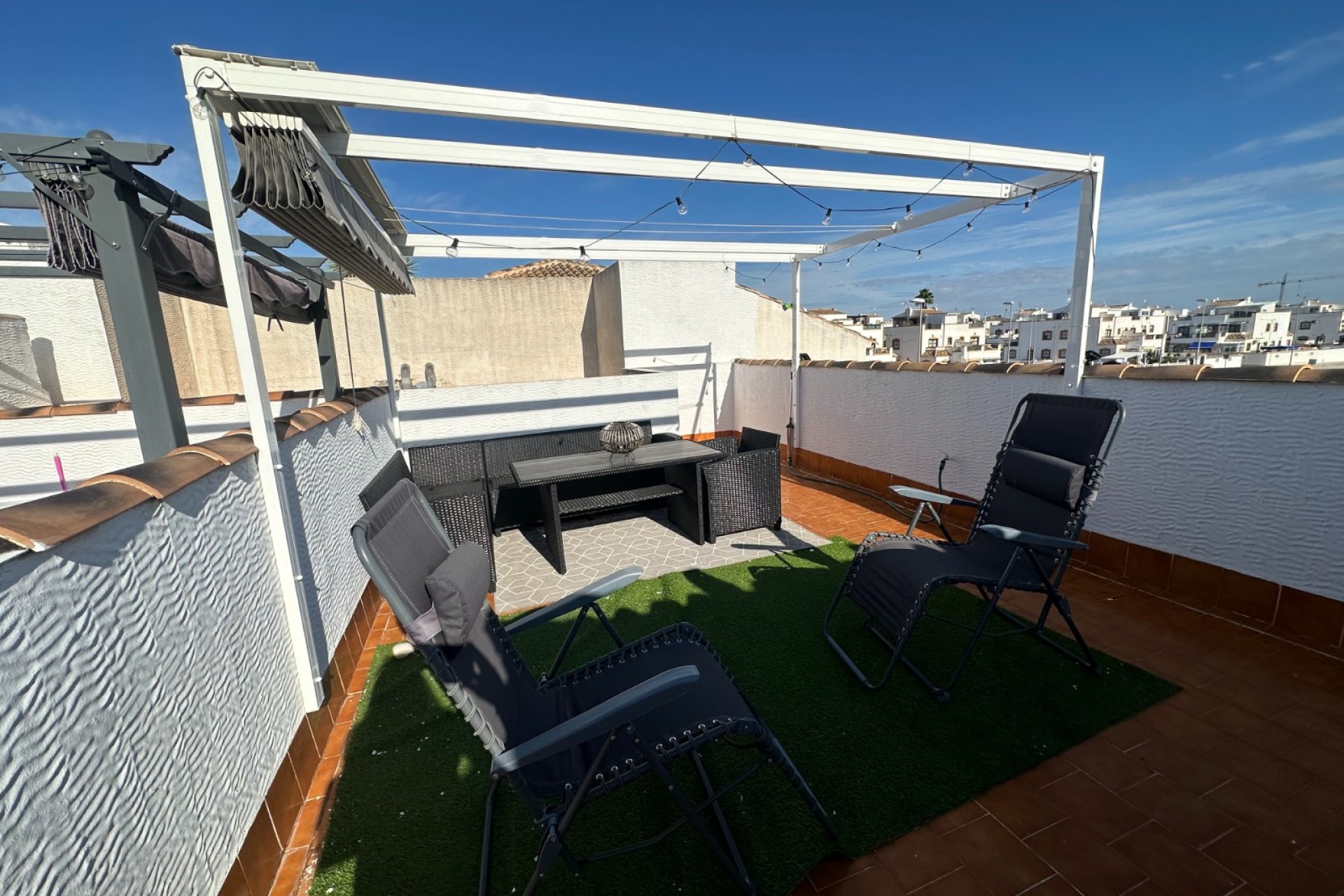 Segunda mano - Apartamento -
Orihuela - Inland