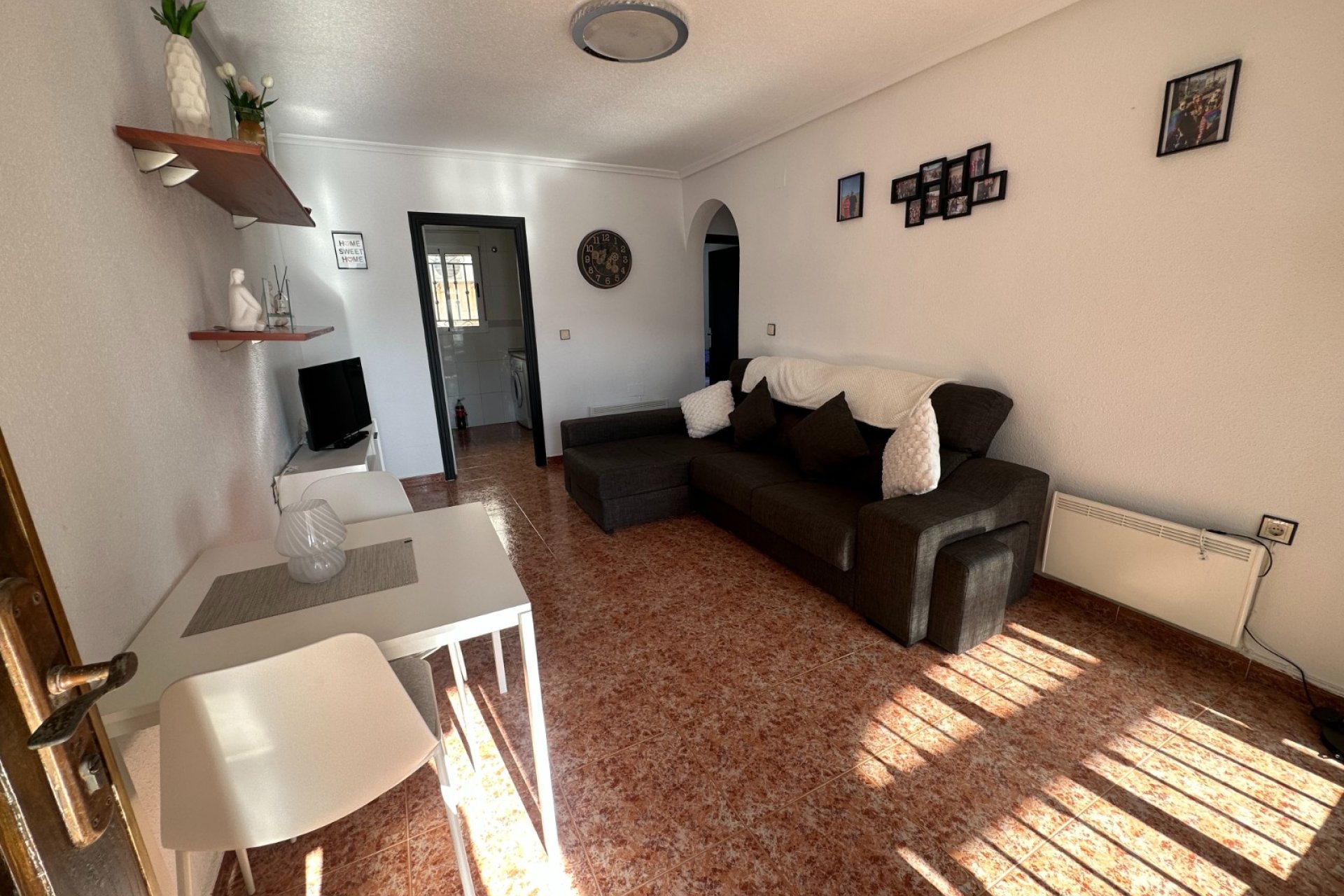 Segunda mano - Apartamento -
Orihuela - Inland