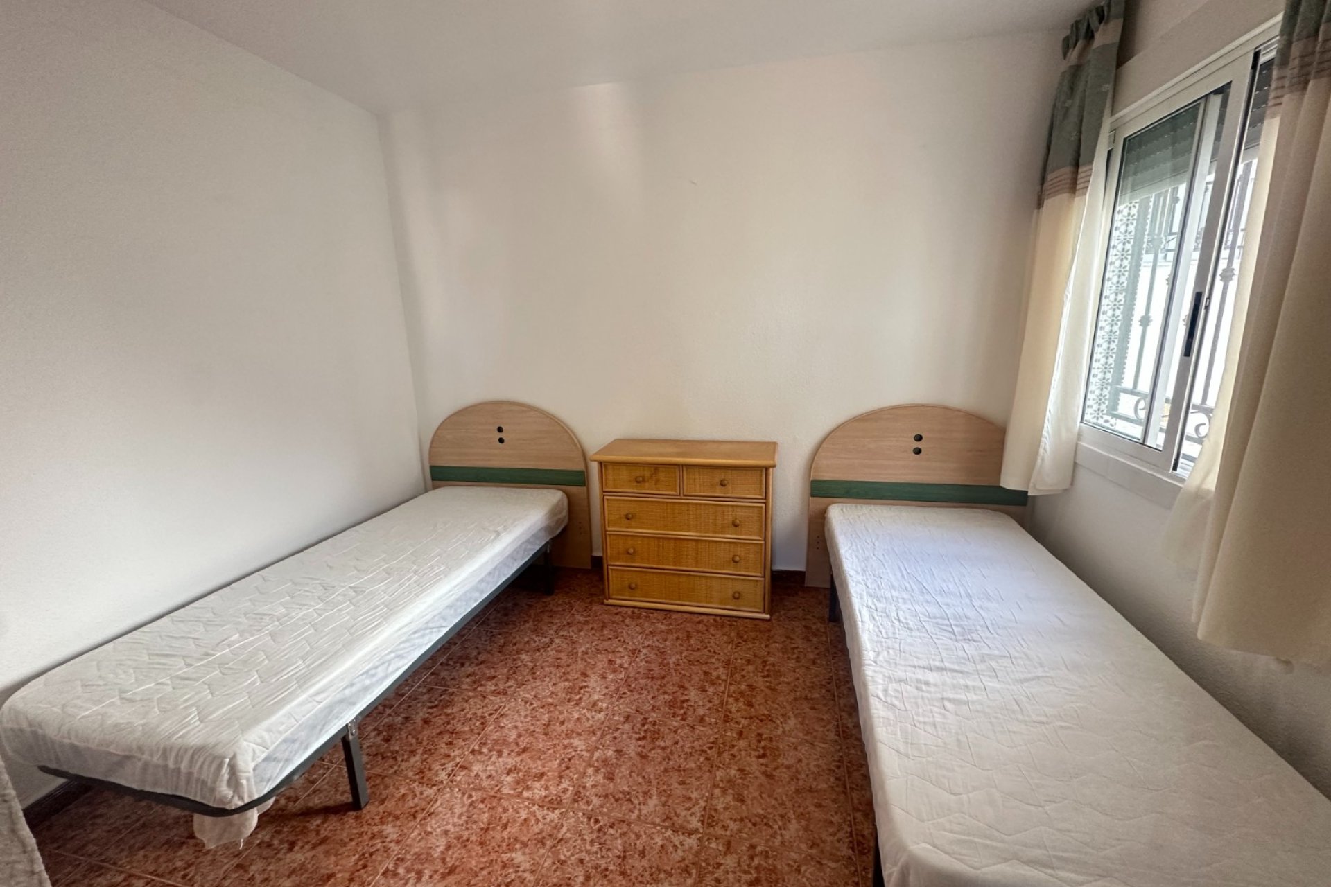 Segunda mano - Apartamento -
Orihuela - Inland