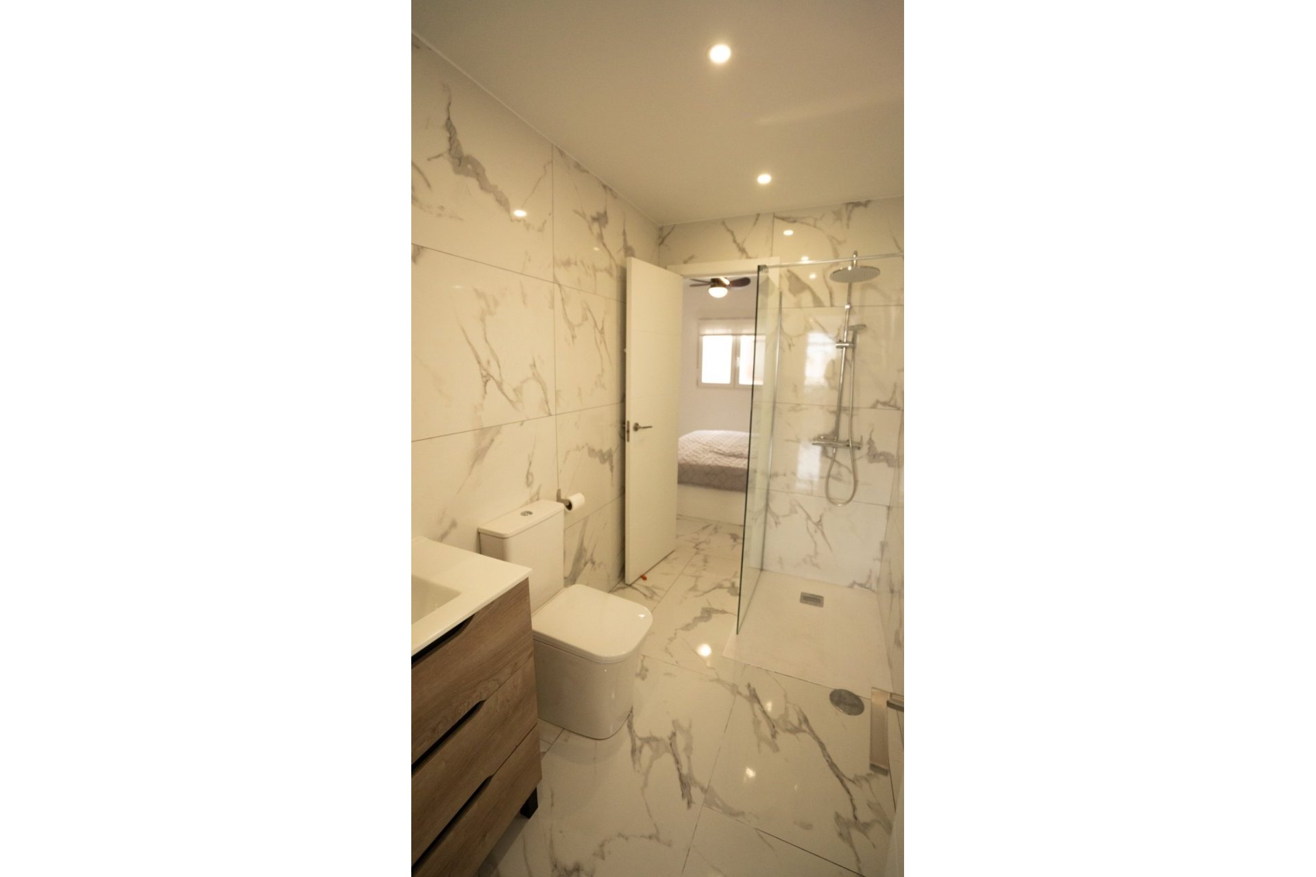 Segunda mano - Apartamento -
Orihuela - Inland