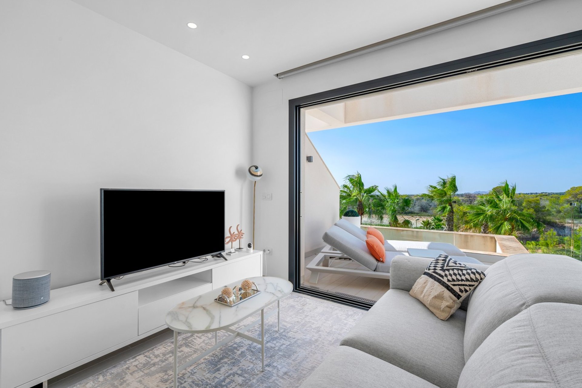 Segunda mano - Apartamento -
Orihuela - Inland