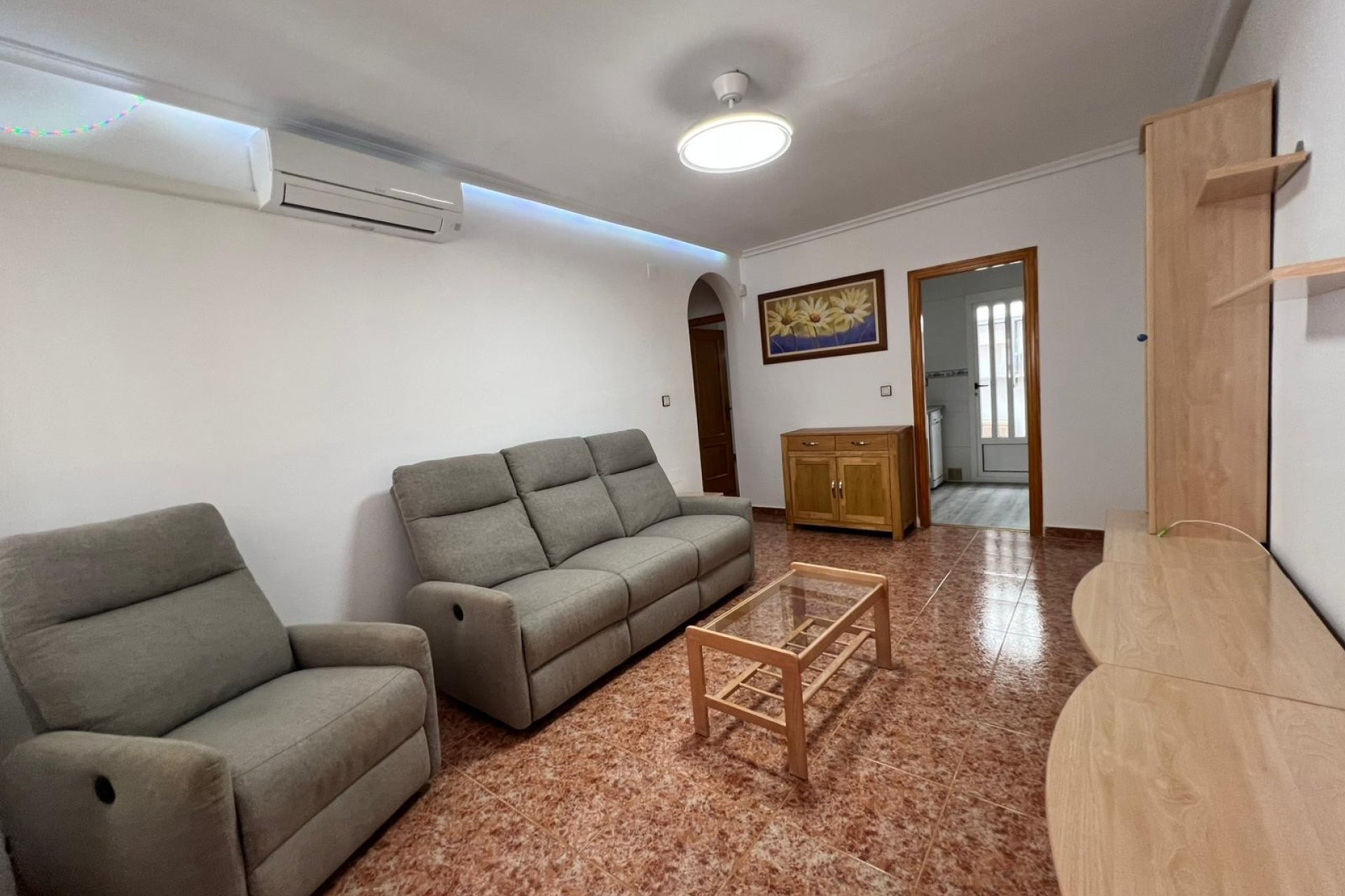 Segunda mano - Apartamento -
Orihuela - Inland