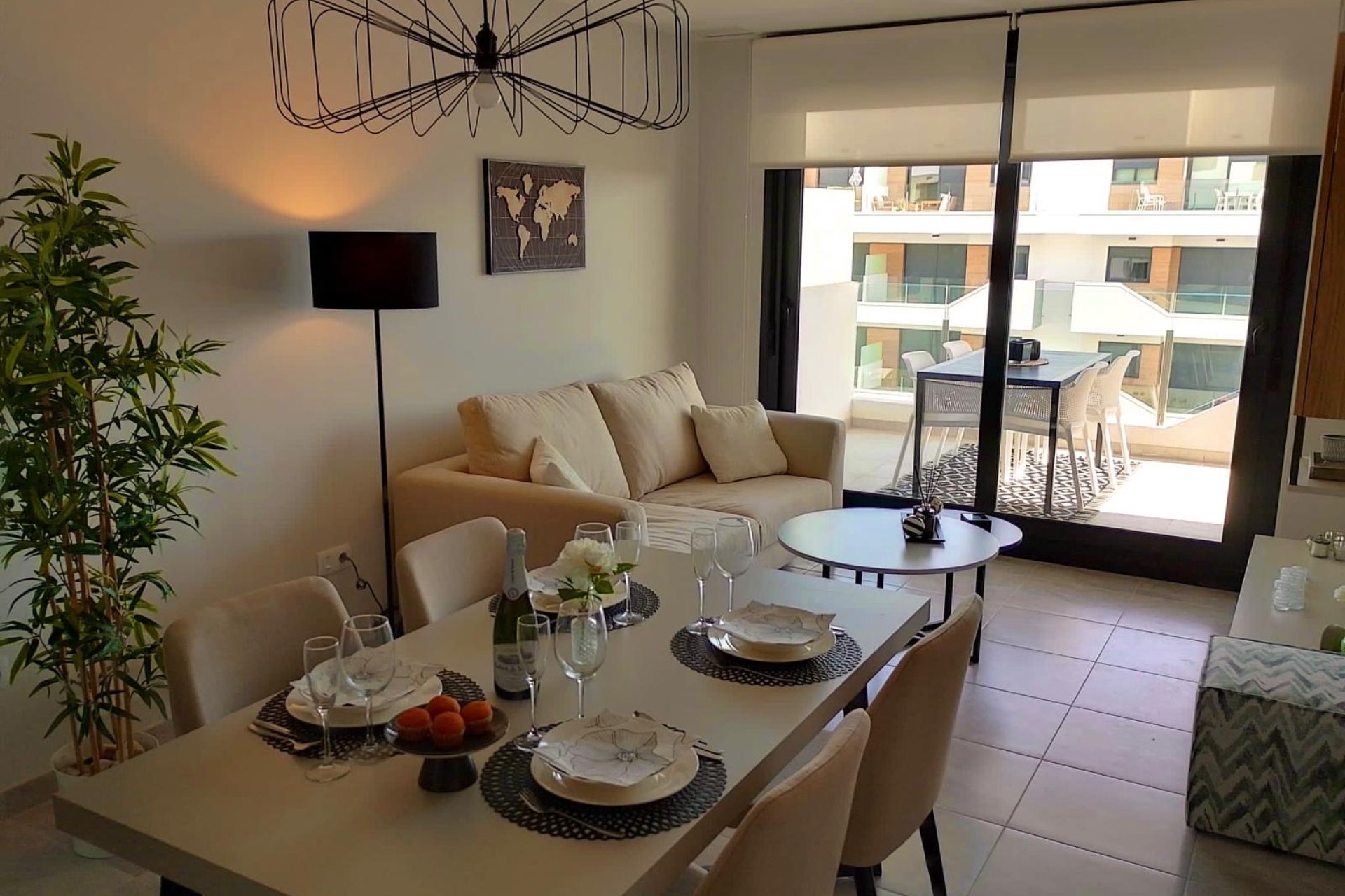 Segunda mano - Apartamento -
Orihuela - Inland