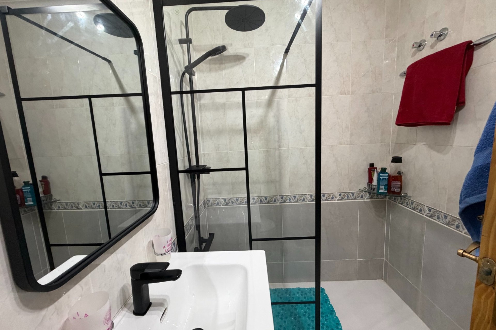 Segunda mano - Apartamento -
Orihuela - Inland